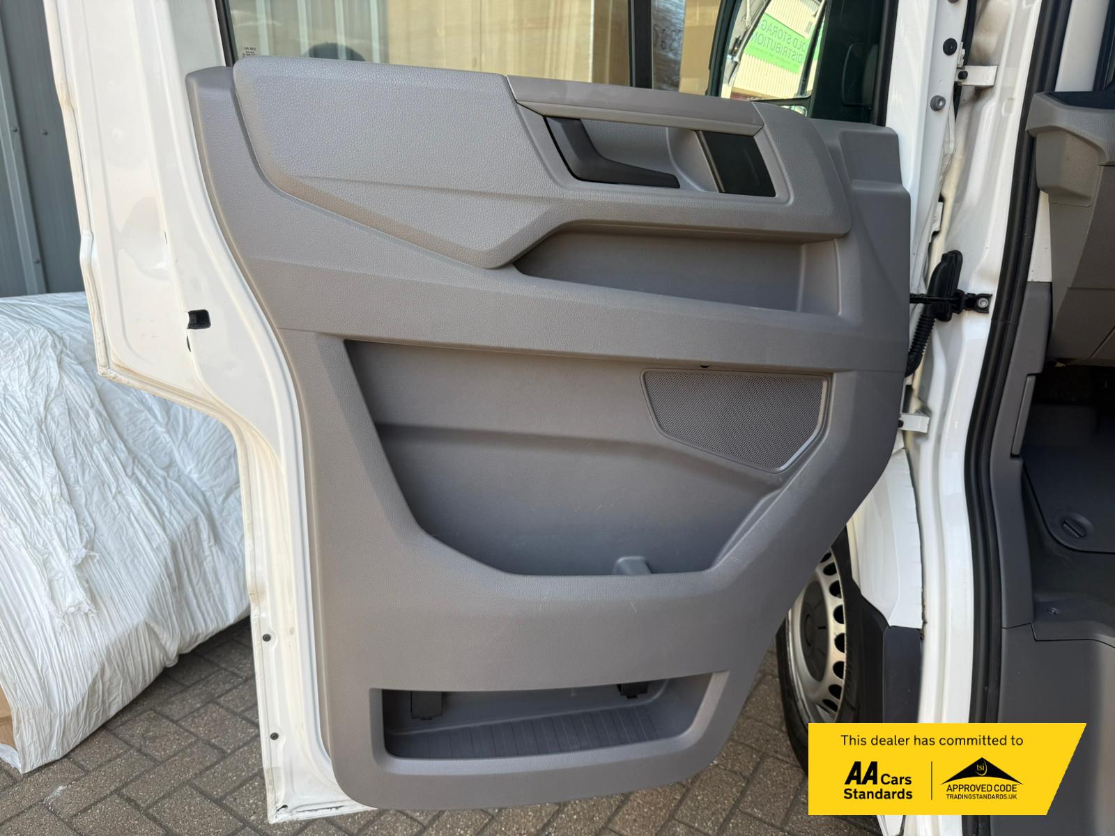 Volkswagen Crafter 2.0 Startline Luton (2011 - 2020)