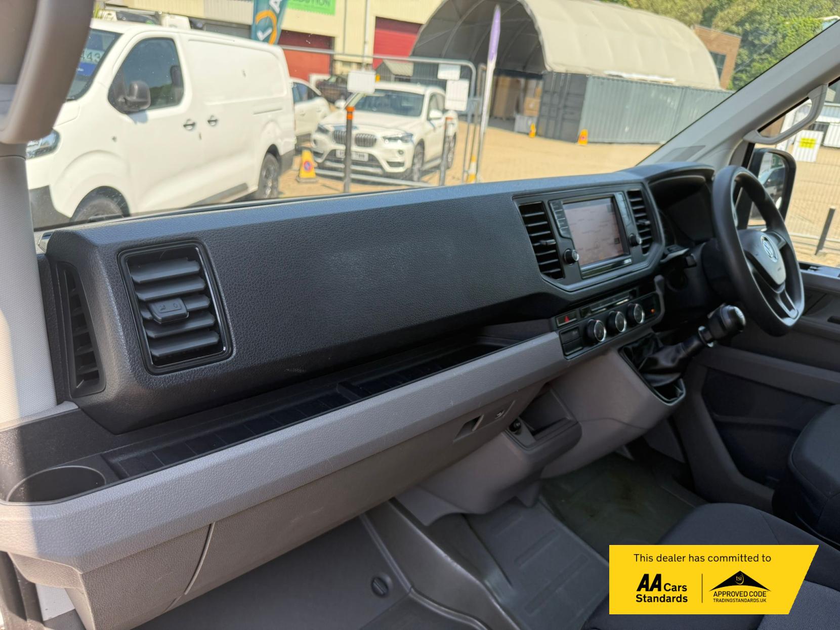 Volkswagen Crafter 2.0 Startline Luton (2011 - 2020)