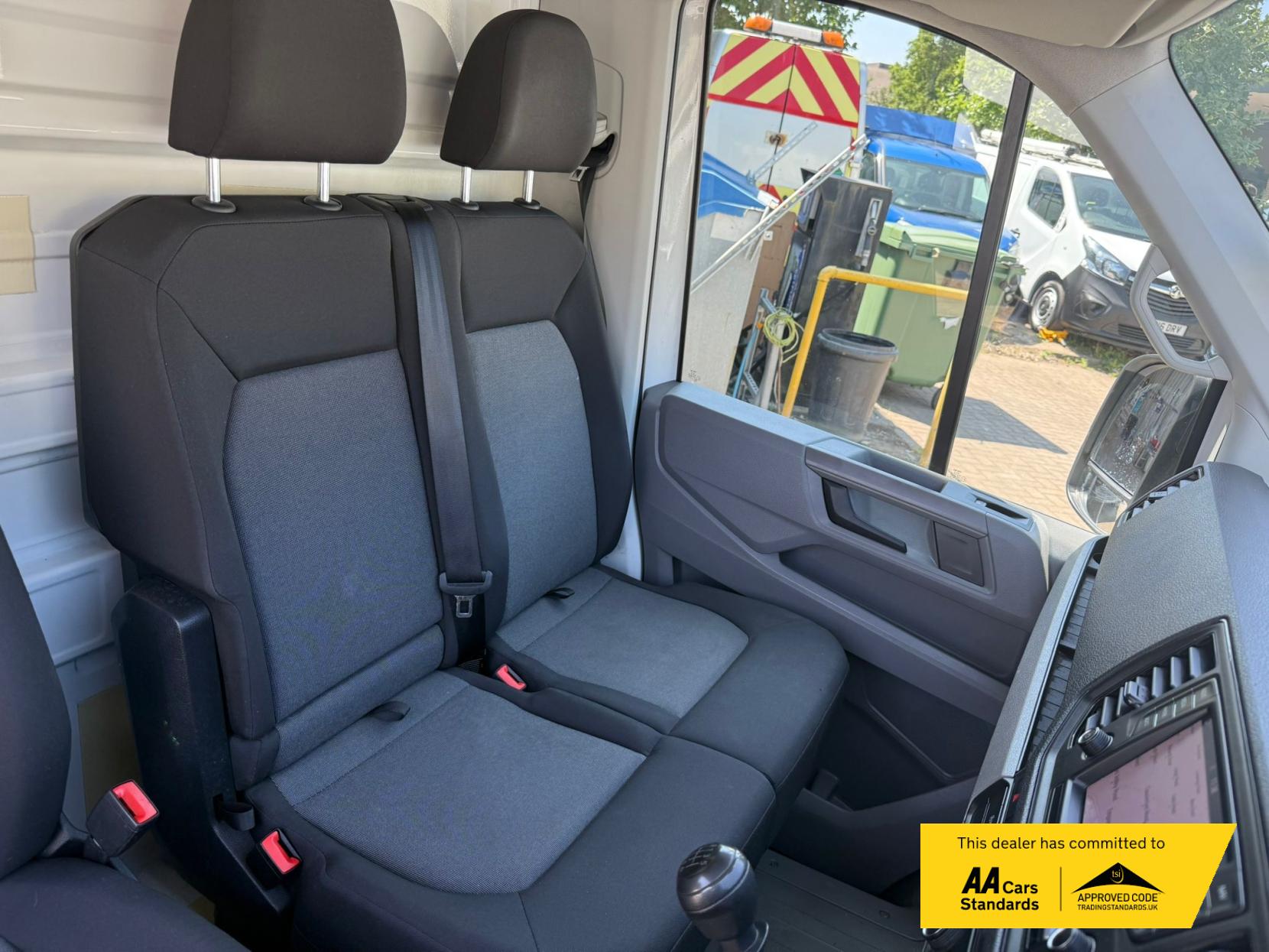 Volkswagen Crafter 2.0 Startline Luton (2011 - 2020)