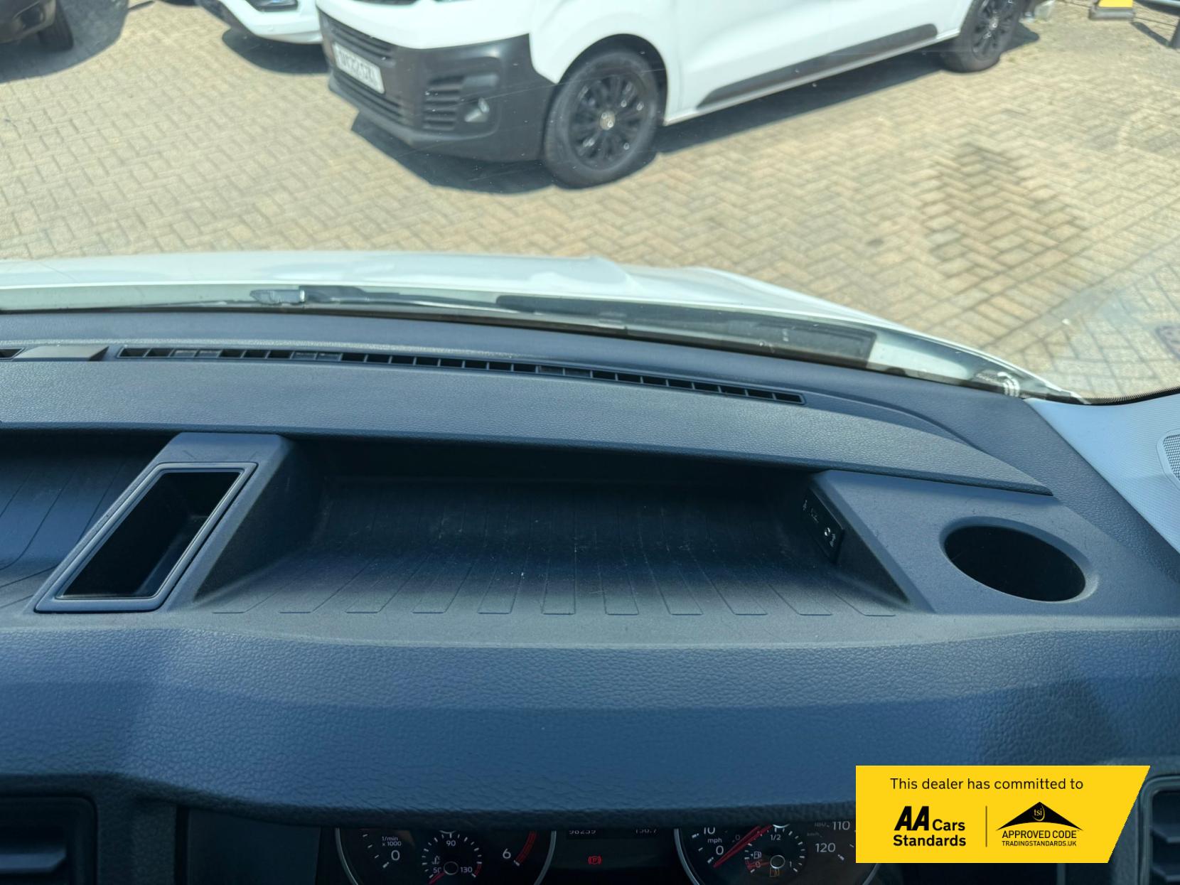 Volkswagen Crafter 2.0 Startline Luton (2011 - 2020)