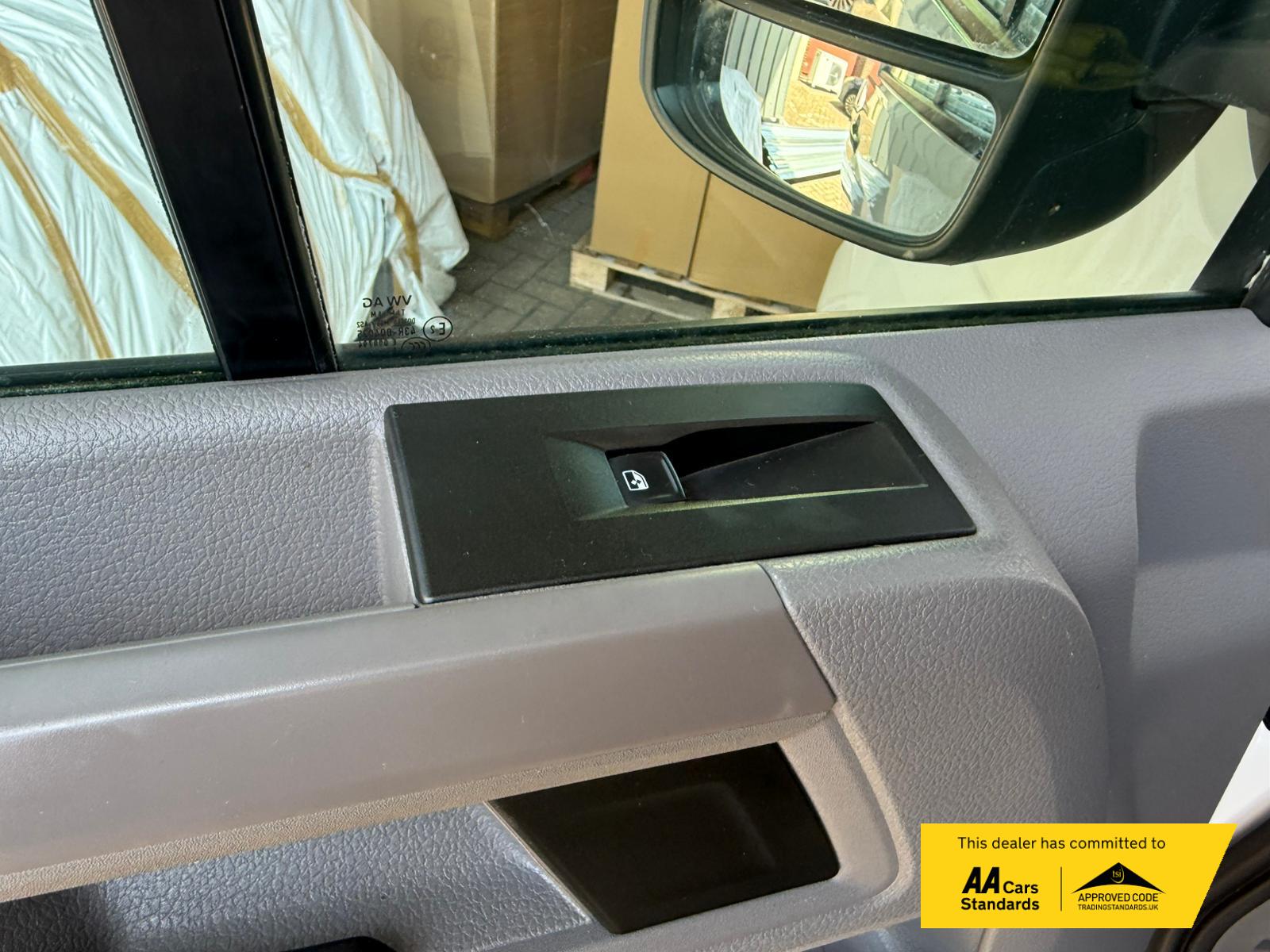 Volkswagen Crafter 2.0 Startline Luton (2011 - 2020)