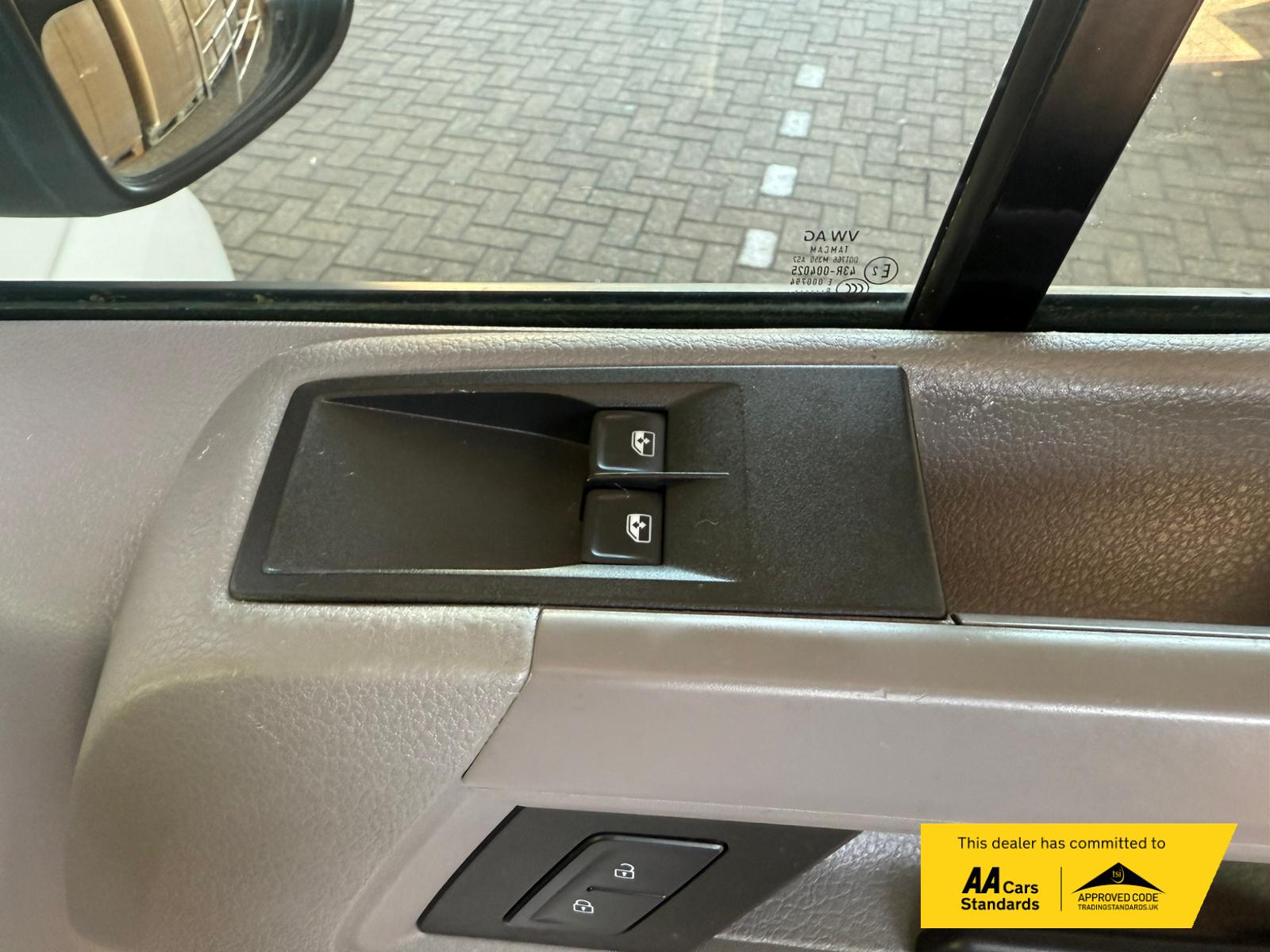 Volkswagen Crafter 2.0 Startline Luton (2011 - 2020)