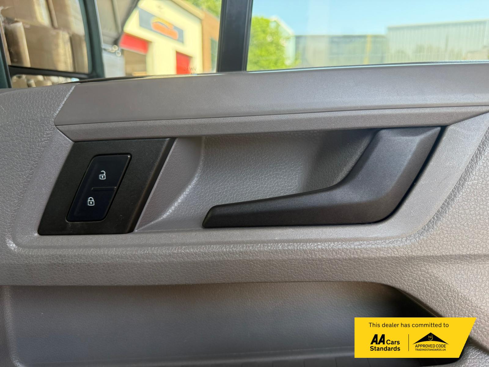 Volkswagen Crafter 2.0 Startline Luton (2011 - 2020)