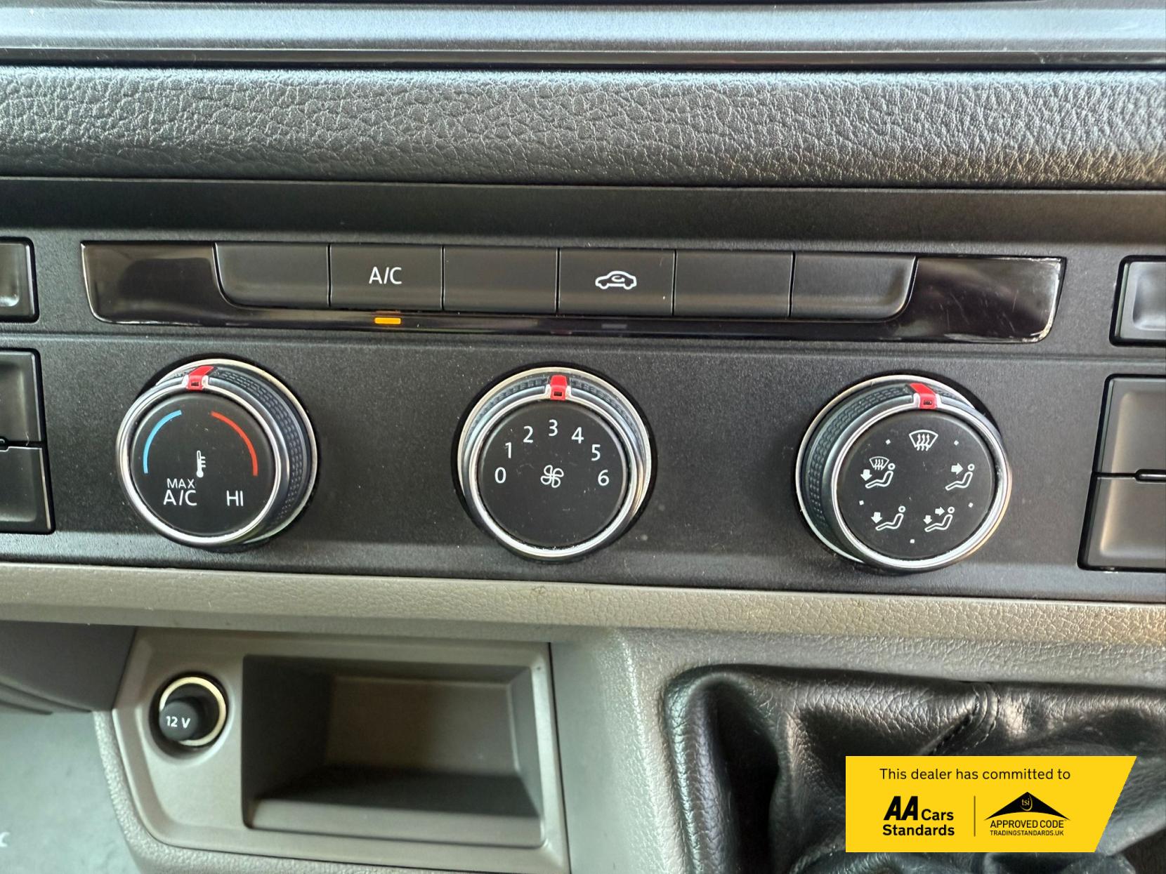 Volkswagen Crafter 2.0 Startline Luton (2011 - 2020)