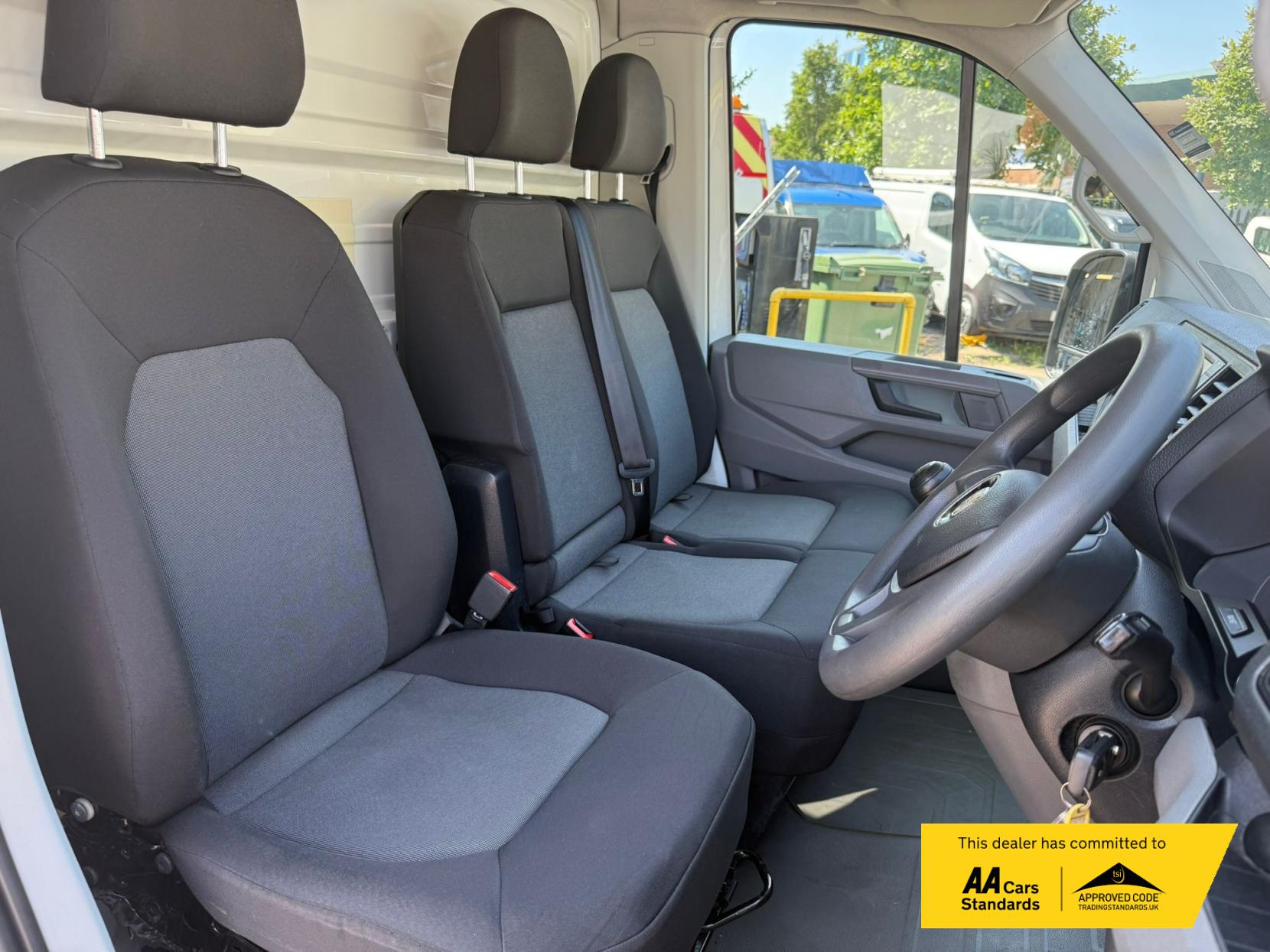 Volkswagen Crafter 2.0 Startline Luton (2011 - 2020)