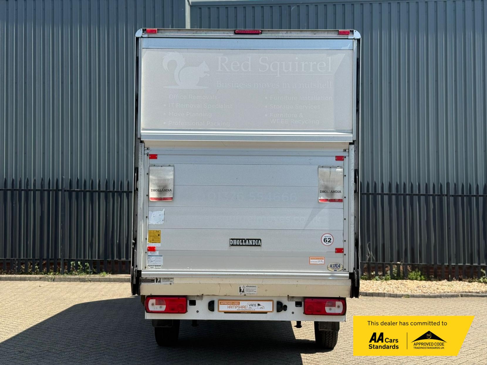 Volkswagen Crafter 2.0 Startline Luton (2011 - 2020)