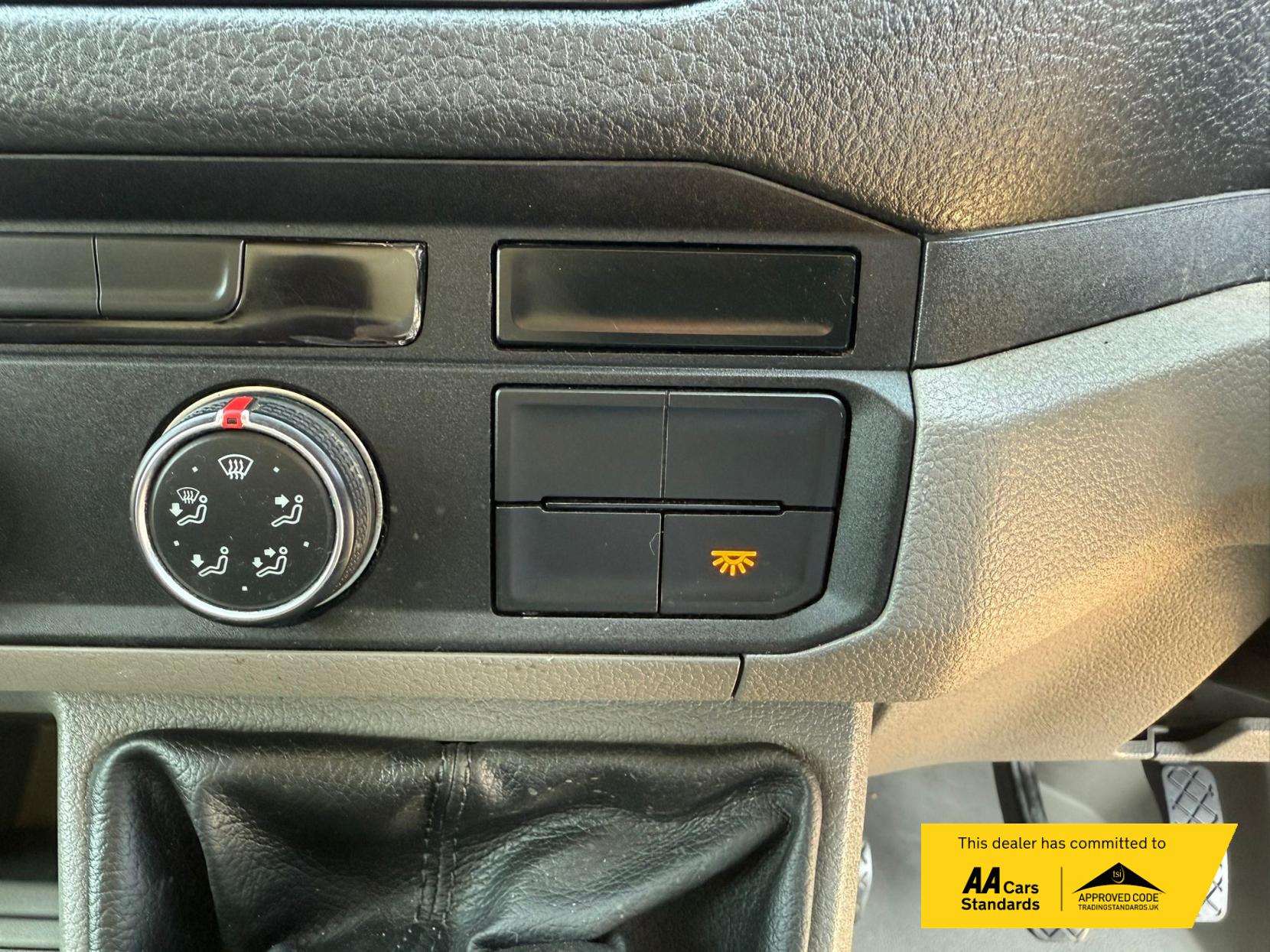Volkswagen Crafter 2.0 Startline Luton (2011 - 2020)