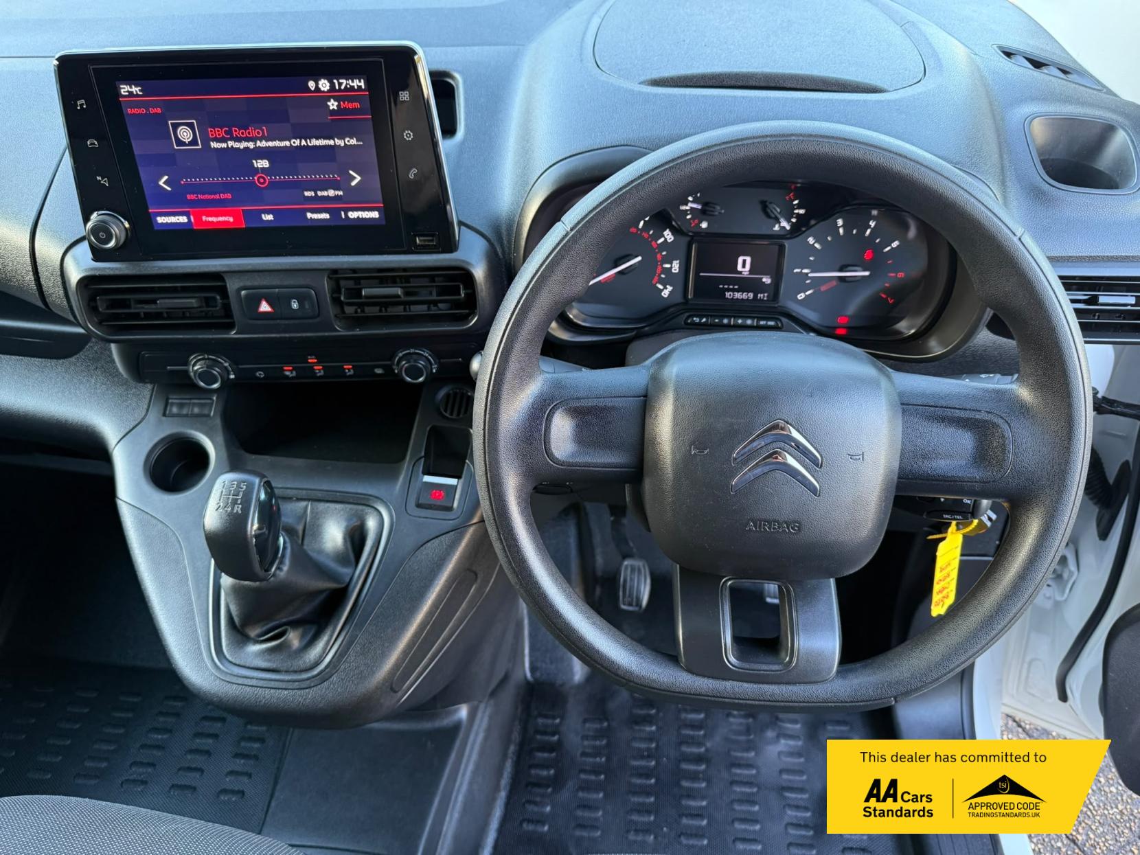 2021 Citroen Berlingo 1.5 BlueHDi 650 Enterprise M Panel Van 5dr Diesel Manual SWB Euro 6 (s/s) (75 ps) - Thumbnail 42