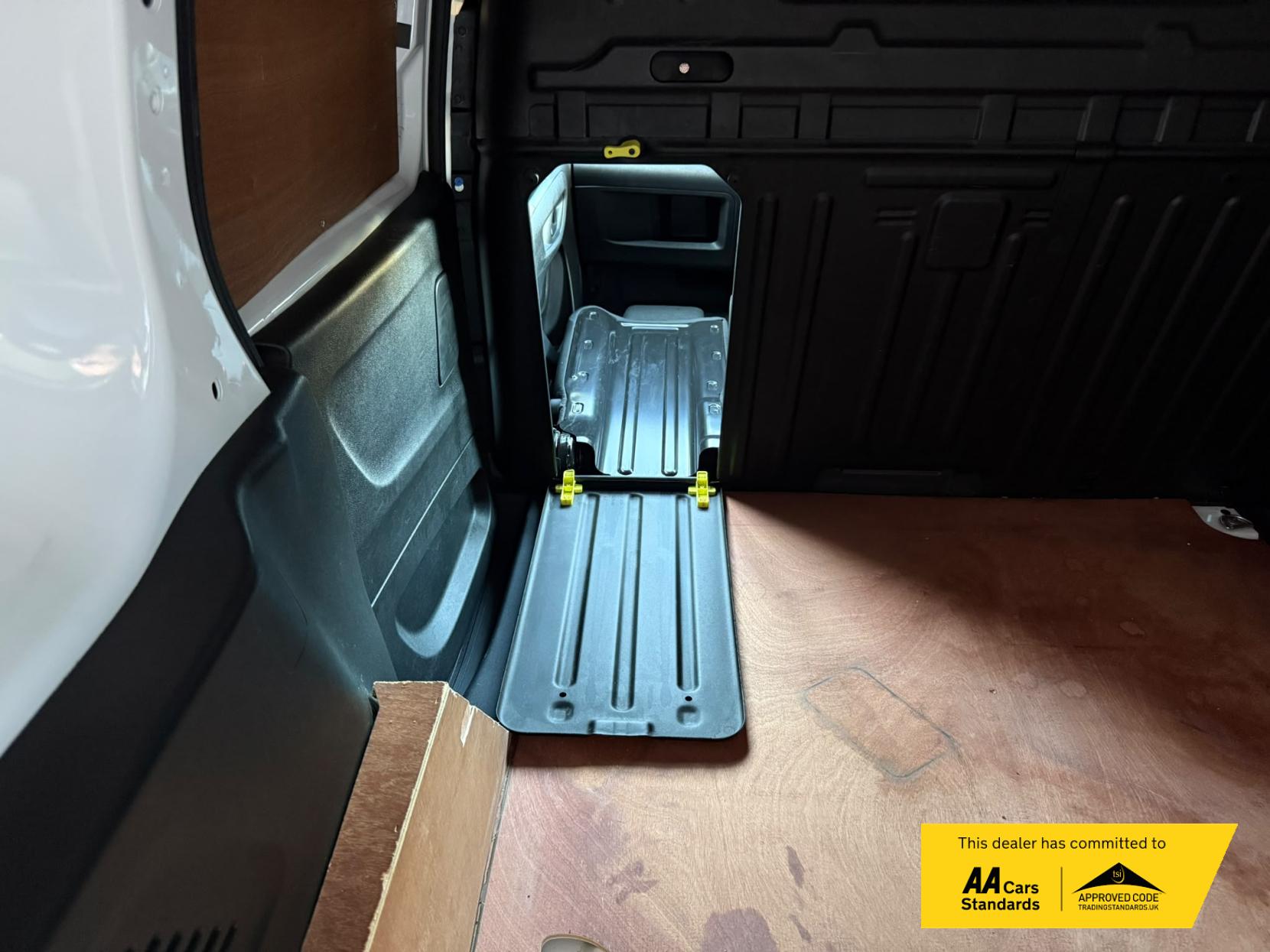 2021 Citroen Berlingo 1.5 BlueHDi 650 Enterprise M Panel Van 5dr Diesel Manual SWB Euro 6 (s/s) (75 ps) - Thumbnail 14