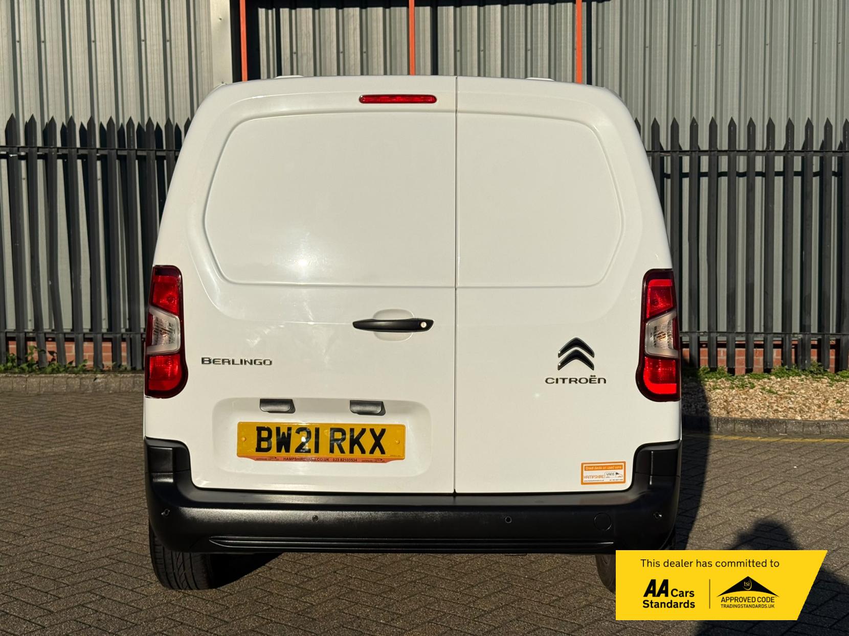 2021 Citroen Berlingo 1.5 BlueHDi 650 Enterprise M Panel Van 5dr Diesel Manual SWB Euro 6 (s/s) (75 ps) - Thumbnail 9