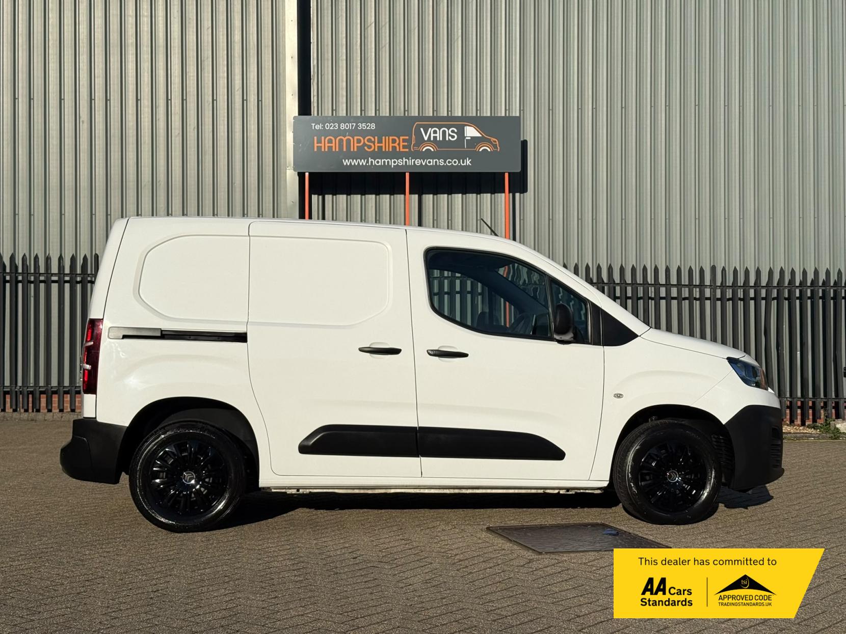 2021 Citroen Berlingo 1.5 BlueHDi 650 Enterprise M Panel Van 5dr Diesel Manual SWB Euro 6 (s/s) (75 ps) - Thumbnail 7