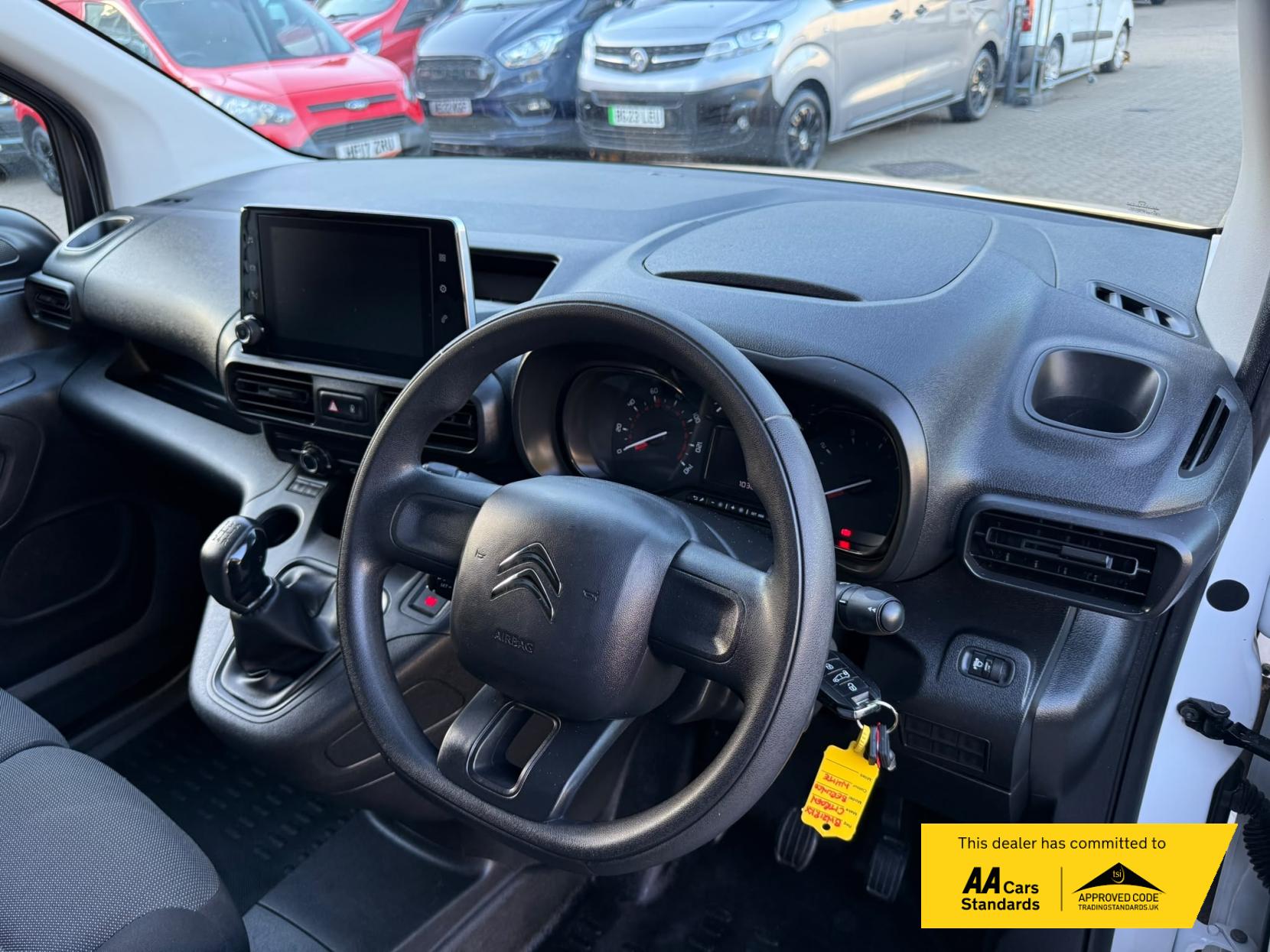 2021 Citroen Berlingo 1.5 BlueHDi 650 Enterprise M Panel Van 5dr Diesel Manual SWB Euro 6 (s/s) (75 ps) - Thumbnail 26
