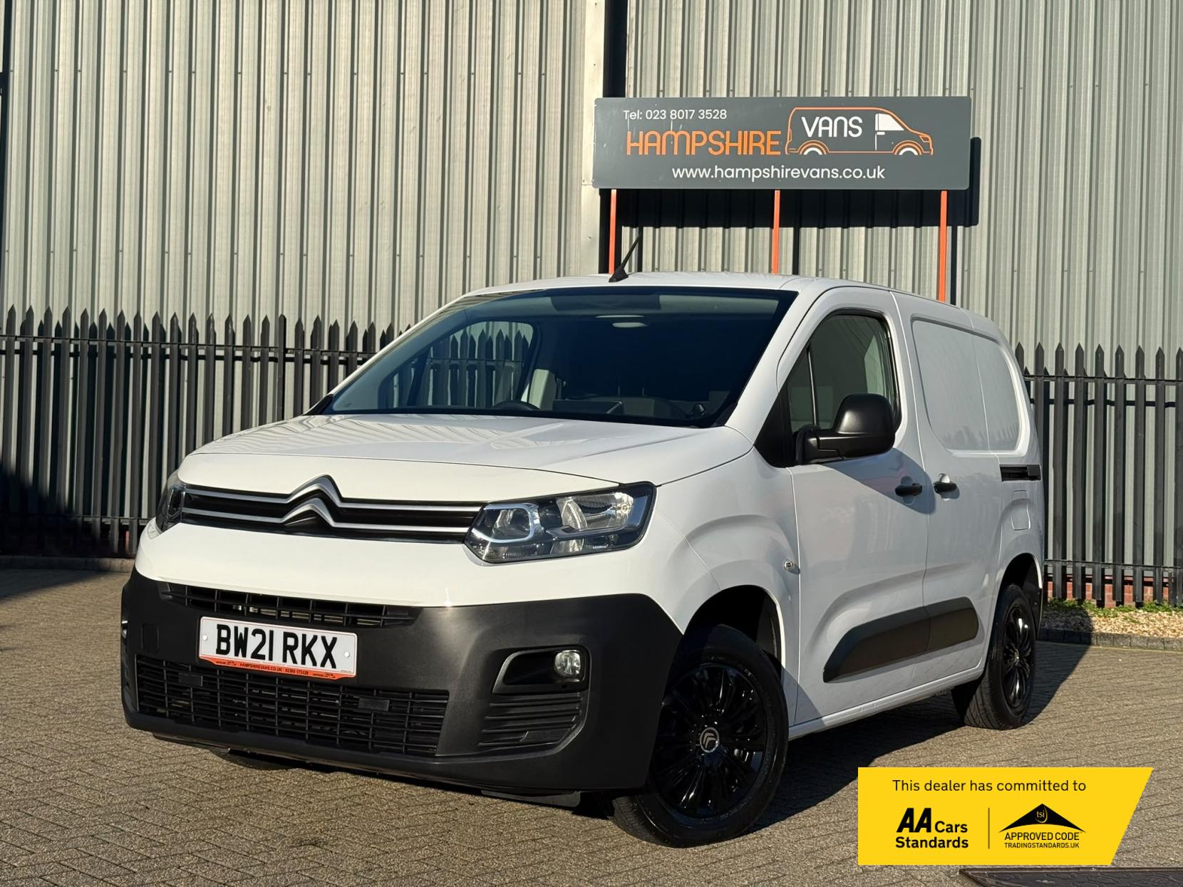 2021 Citroen Berlingo 1.5 BlueHDi 650 Enterprise M Panel Van 5dr Diesel Manual SWB Euro 6 (s/s) (75 ps) - Thumbnail 2