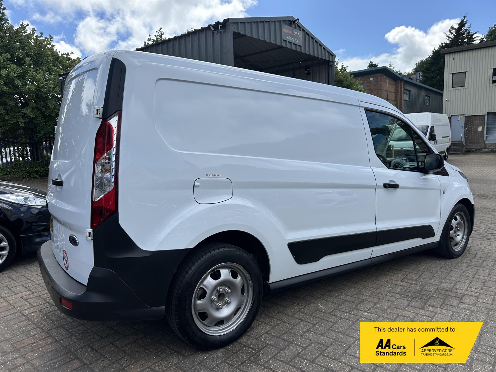 Ford Transit Connect 1.5 240 EcoBlue Leader Panel Van 5dr Diesel Manual L2 Euro 6 (s/s) (100 ps)