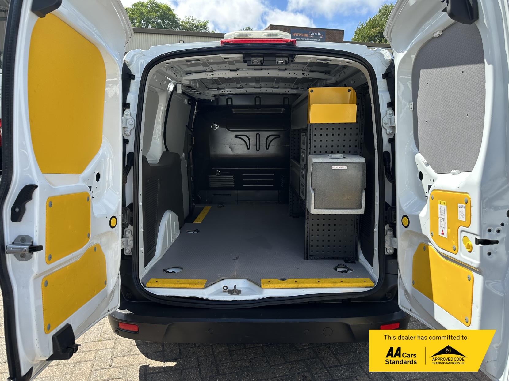 Ford Transit Connect 1.5 240 EcoBlue Leader Panel Van 5dr Diesel Manual L2 Euro 6 (s/s) (100 ps)