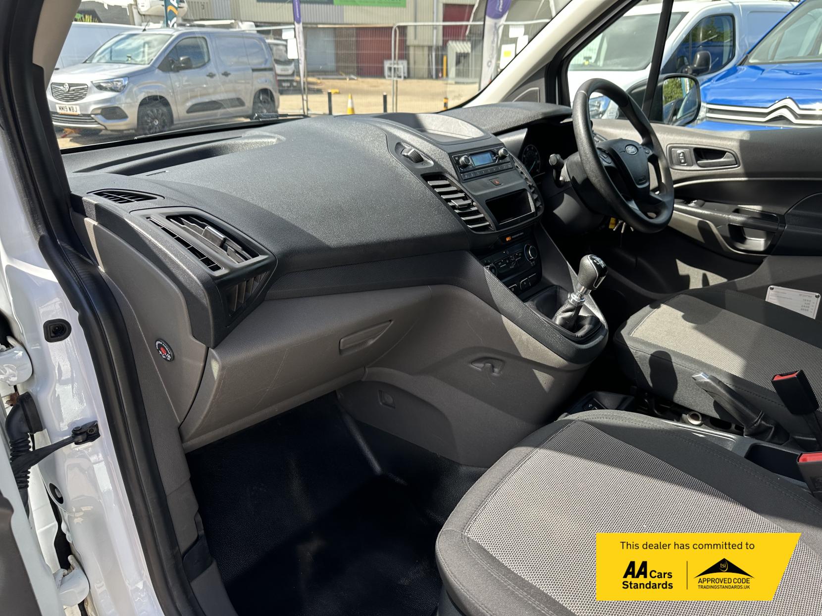 Ford Transit Connect 1.5 240 EcoBlue Leader Panel Van 5dr Diesel Manual L2 Euro 6 (s/s) (100 ps)