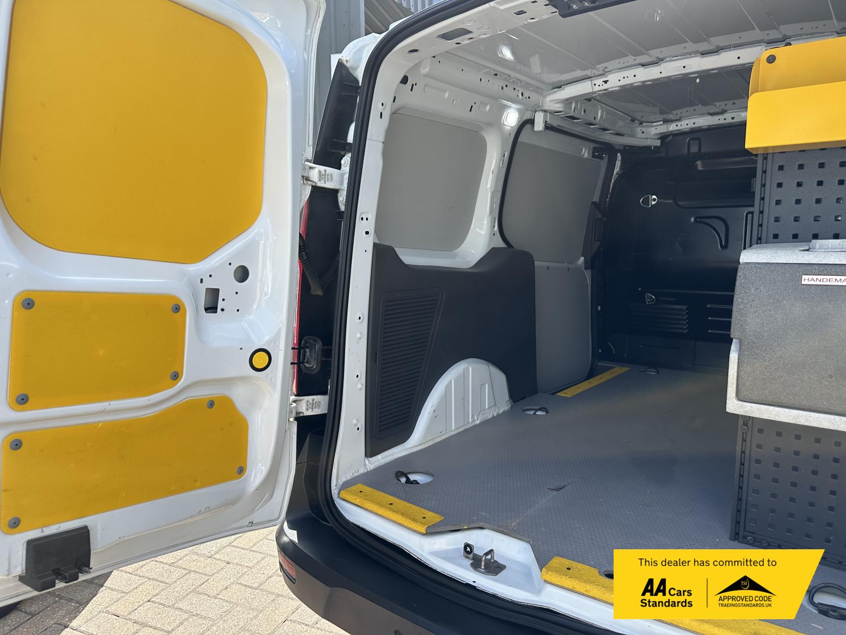 Ford Transit Connect 1.5 240 EcoBlue Leader Panel Van 5dr Diesel Manual L2 Euro 6 (s/s) (100 ps)