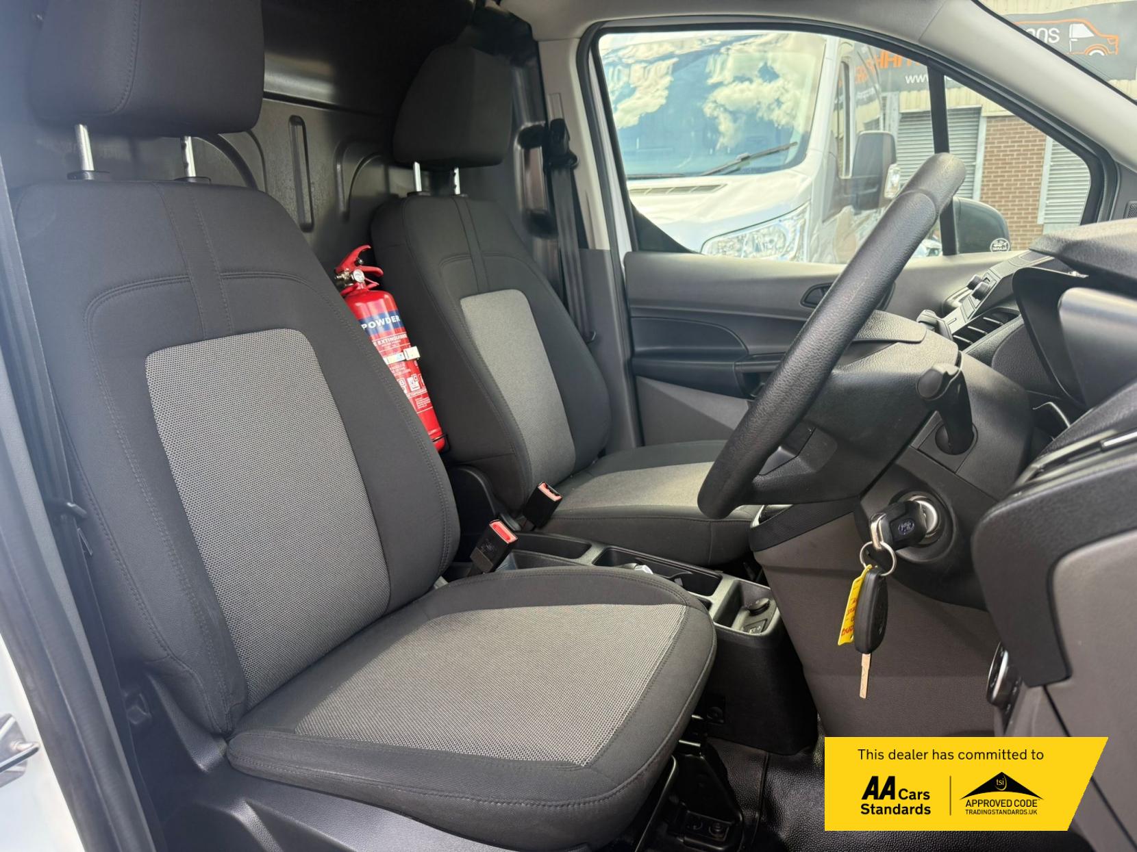 Ford Transit Connect 1.5 240 EcoBlue Leader Panel Van 5dr Diesel Manual L2 Euro 6 (s/s) (100 ps)