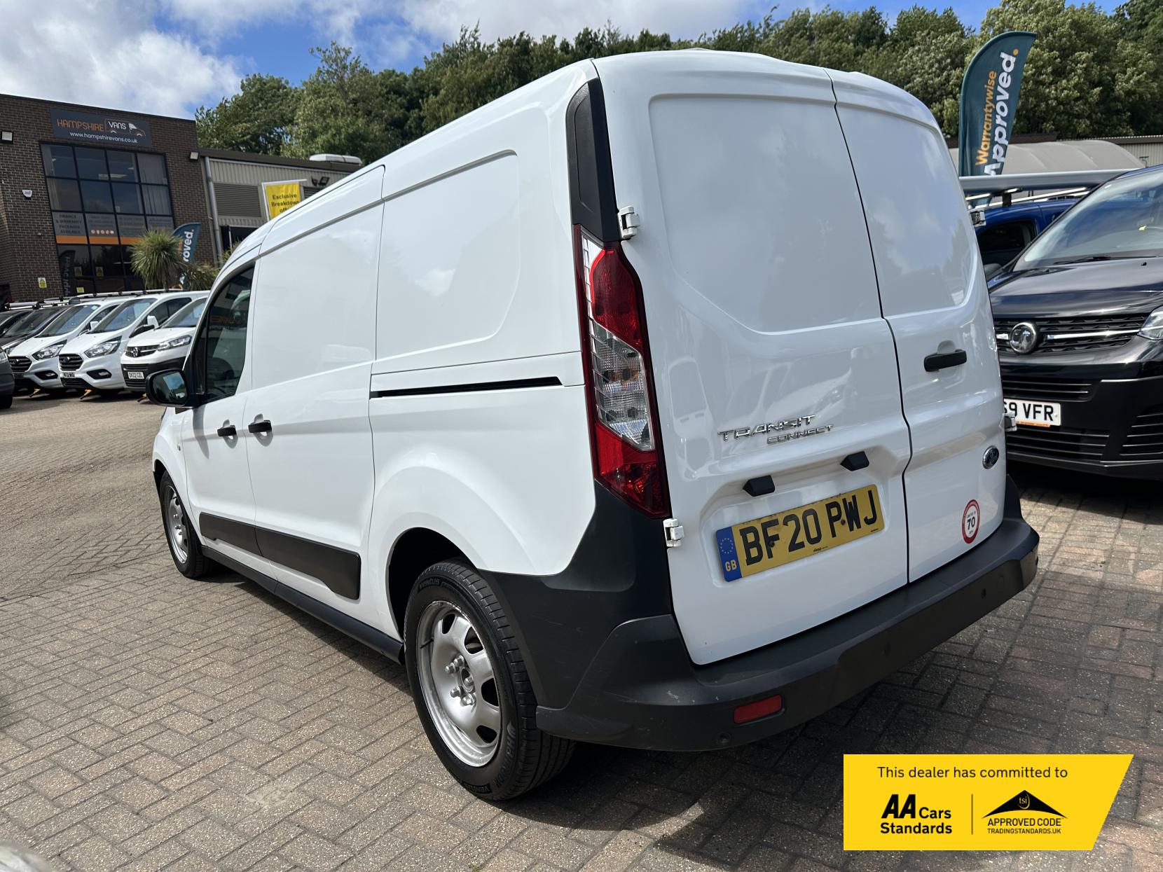 Ford Transit Connect 1.5 240 EcoBlue Leader Panel Van 5dr Diesel Manual L2 Euro 6 (s/s) (100 ps)