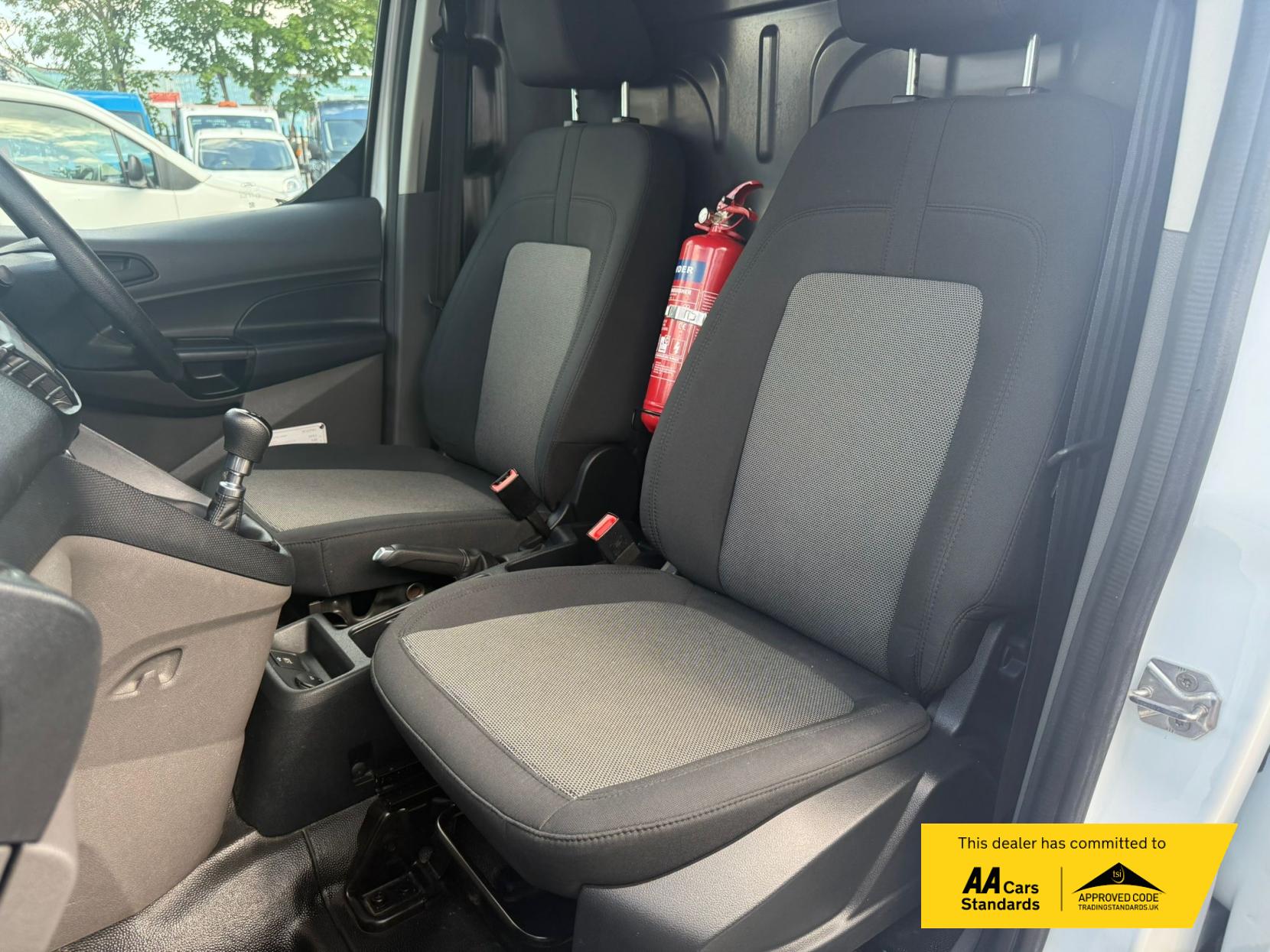 Ford Transit Connect 1.5 240 EcoBlue Leader Panel Van 5dr Diesel Manual L2 Euro 6 (s/s) (100 ps)