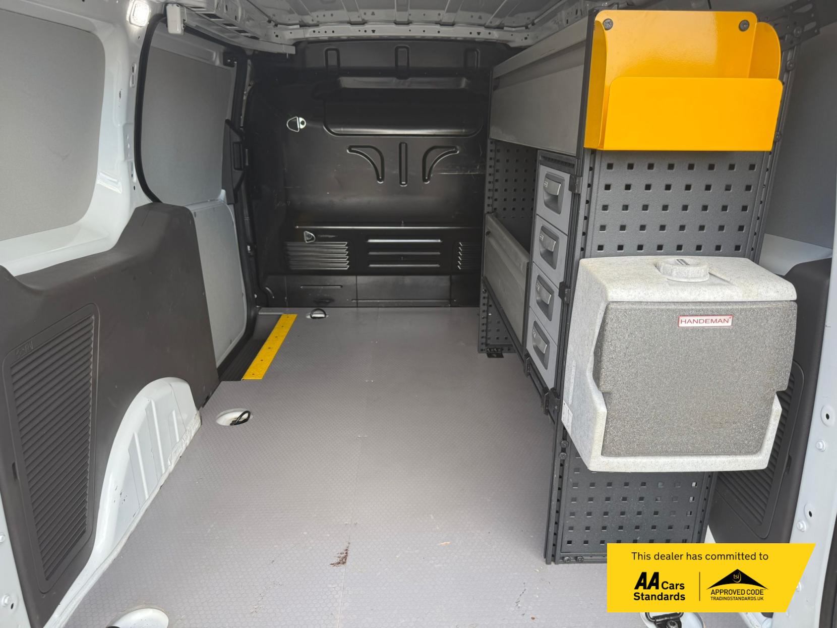 Ford Transit Connect 1.5 240 EcoBlue Leader Panel Van 5dr Diesel Manual L2 Euro 6 (s/s) (100 ps)