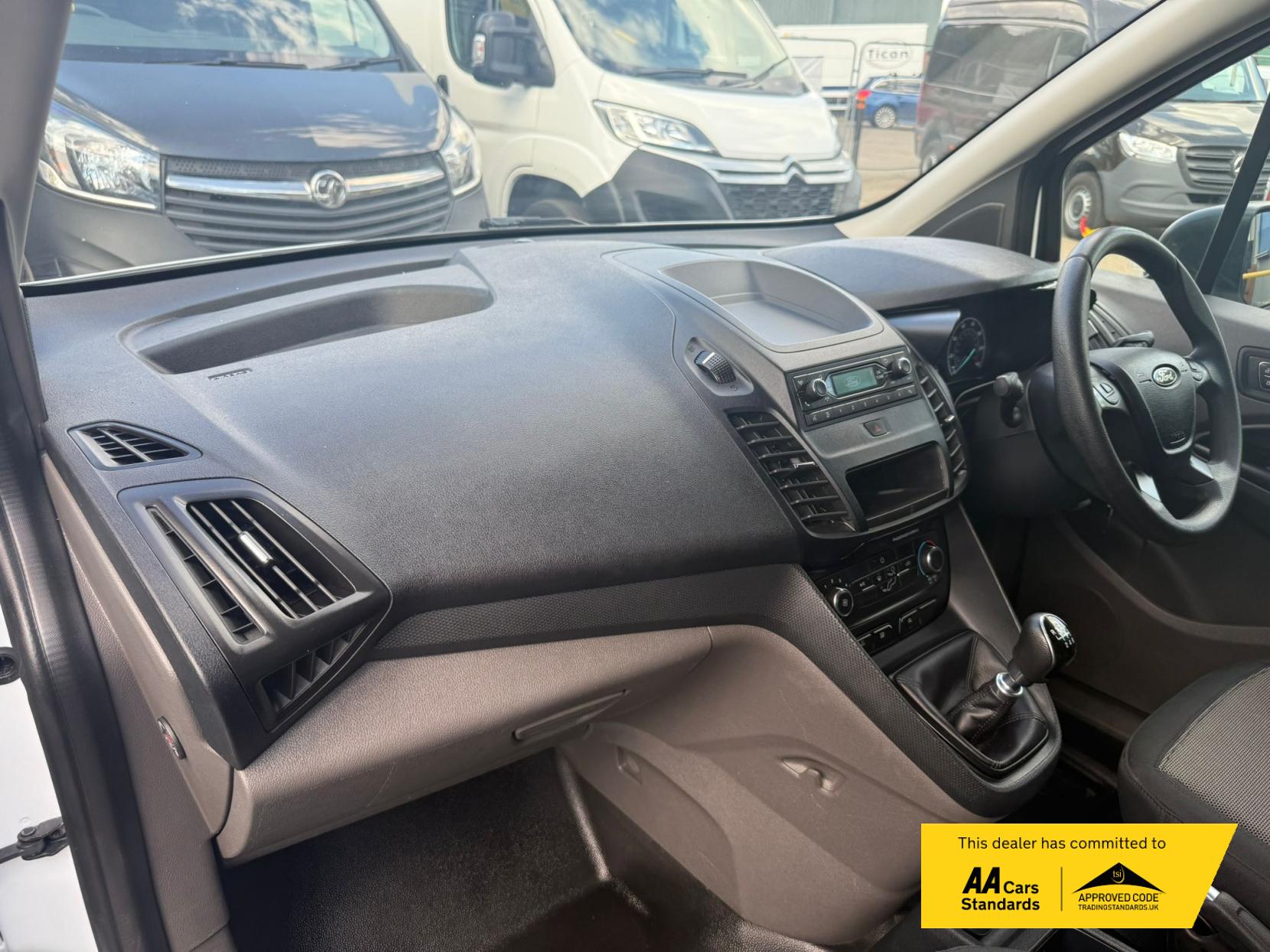 Ford Transit Connect 1.5 240 EcoBlue Leader Panel Van 5dr Diesel Manual L2 Euro 6 (s/s) (100 ps)