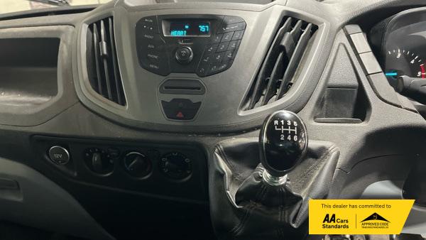 2018 Ford Transit 2.0 350 EcoBlue 1-Way Double Tipper Double Cab 4dr Diesel Manual RWD L3 Euro 6 (1-Way, 1-Stop) (130 ps) - Thumbnail 9
