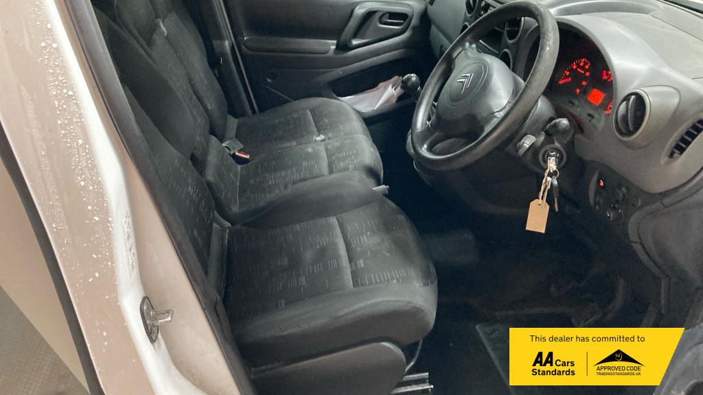 Citroen Berlingo 1.6 HDi 750 LX Panel Van 6dr Diesel Manual L2 (153 g/km, 90 bhp)