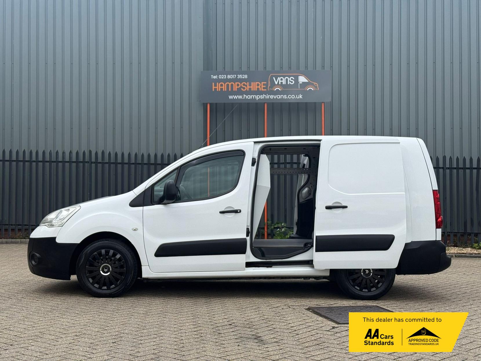 Citroen Berlingo 1.6 HDi 750 LX Panel Van 6dr Diesel Manual L2 (153 g/km, 90 bhp)