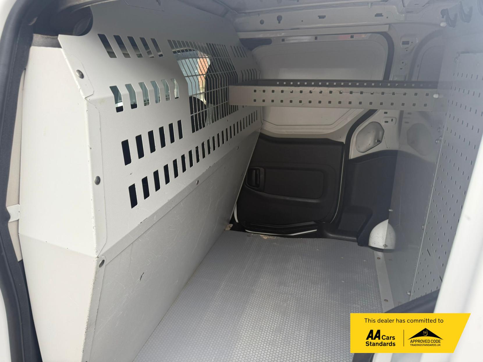 Citroen Berlingo 1.6 HDi 750 LX Panel Van 6dr Diesel Manual L2 (153 g/km, 90 bhp)