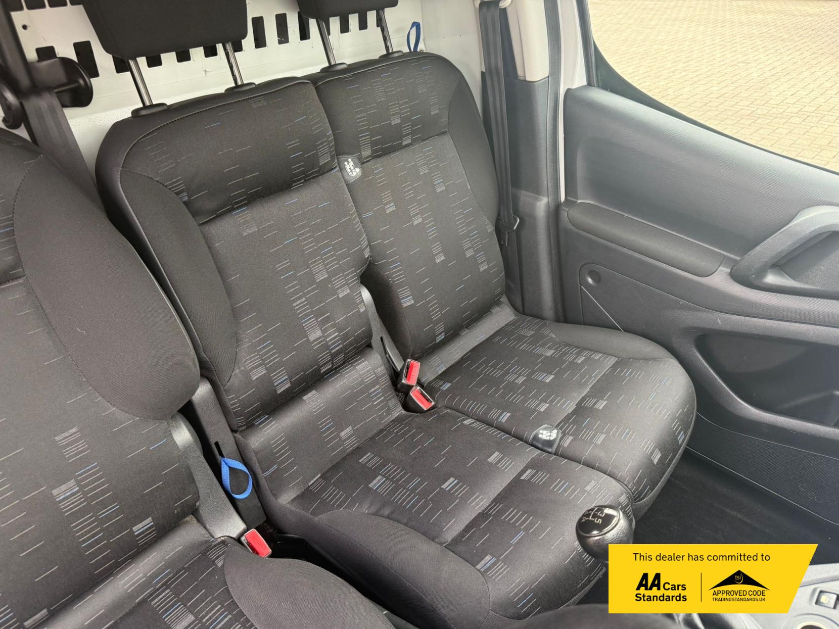 Citroen Berlingo 1.6 HDi 750 LX Panel Van 6dr Diesel Manual L2 (153 g/km, 90 bhp)