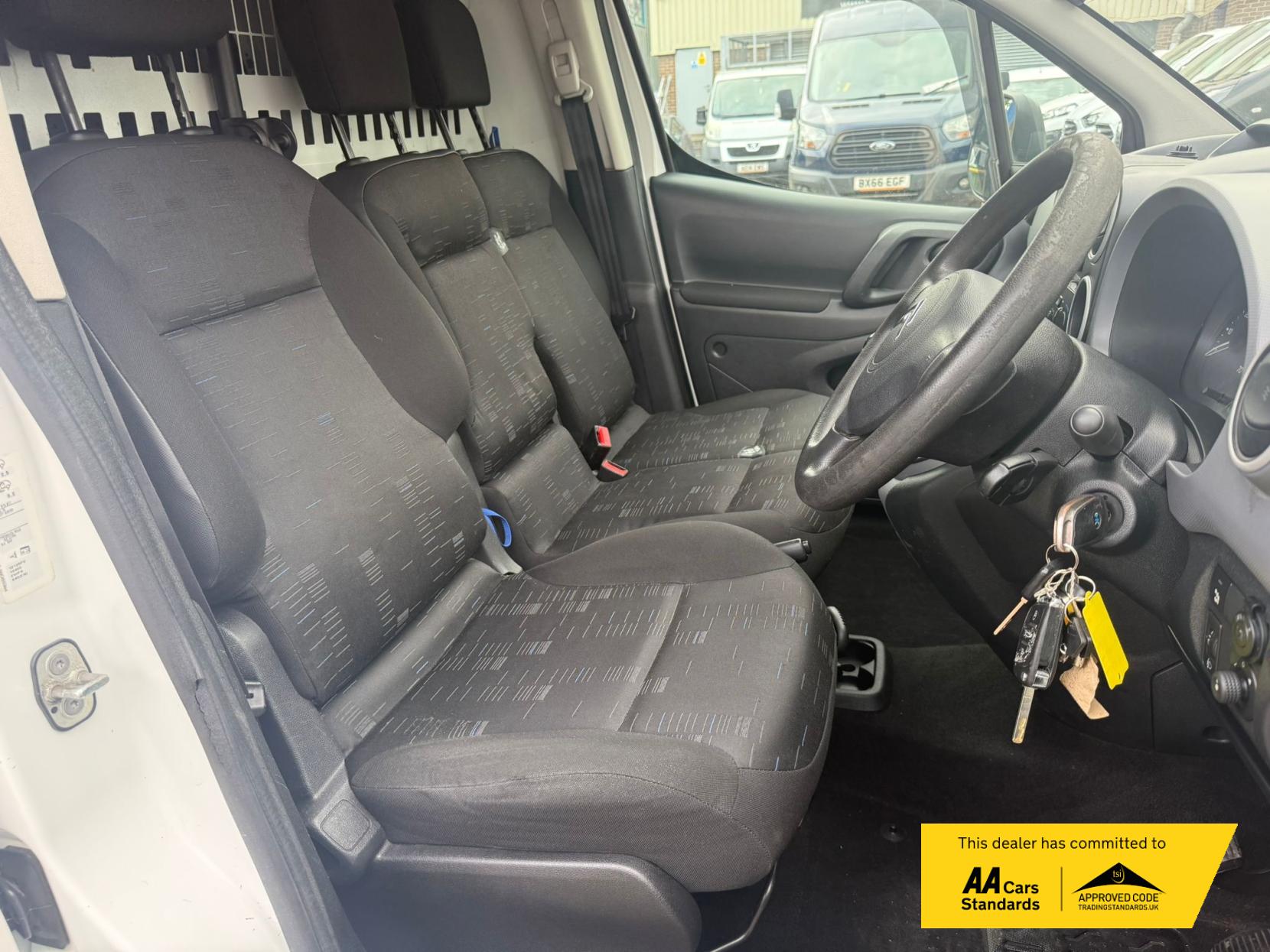 Citroen Berlingo 1.6 HDi 750 LX Panel Van 6dr Diesel Manual L2 (153 g/km, 90 bhp)
