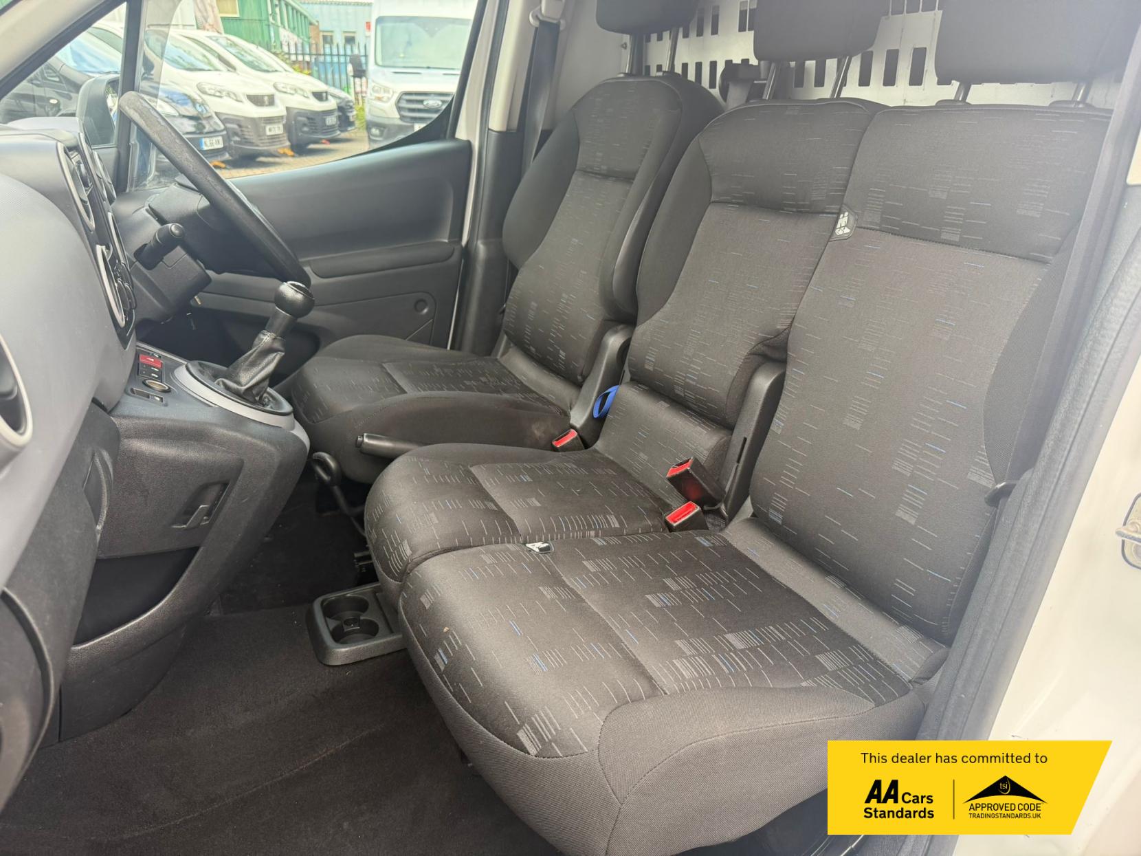 Citroen Berlingo 1.6 HDi 750 LX Panel Van 6dr Diesel Manual L2 (153 g/km, 90 bhp)