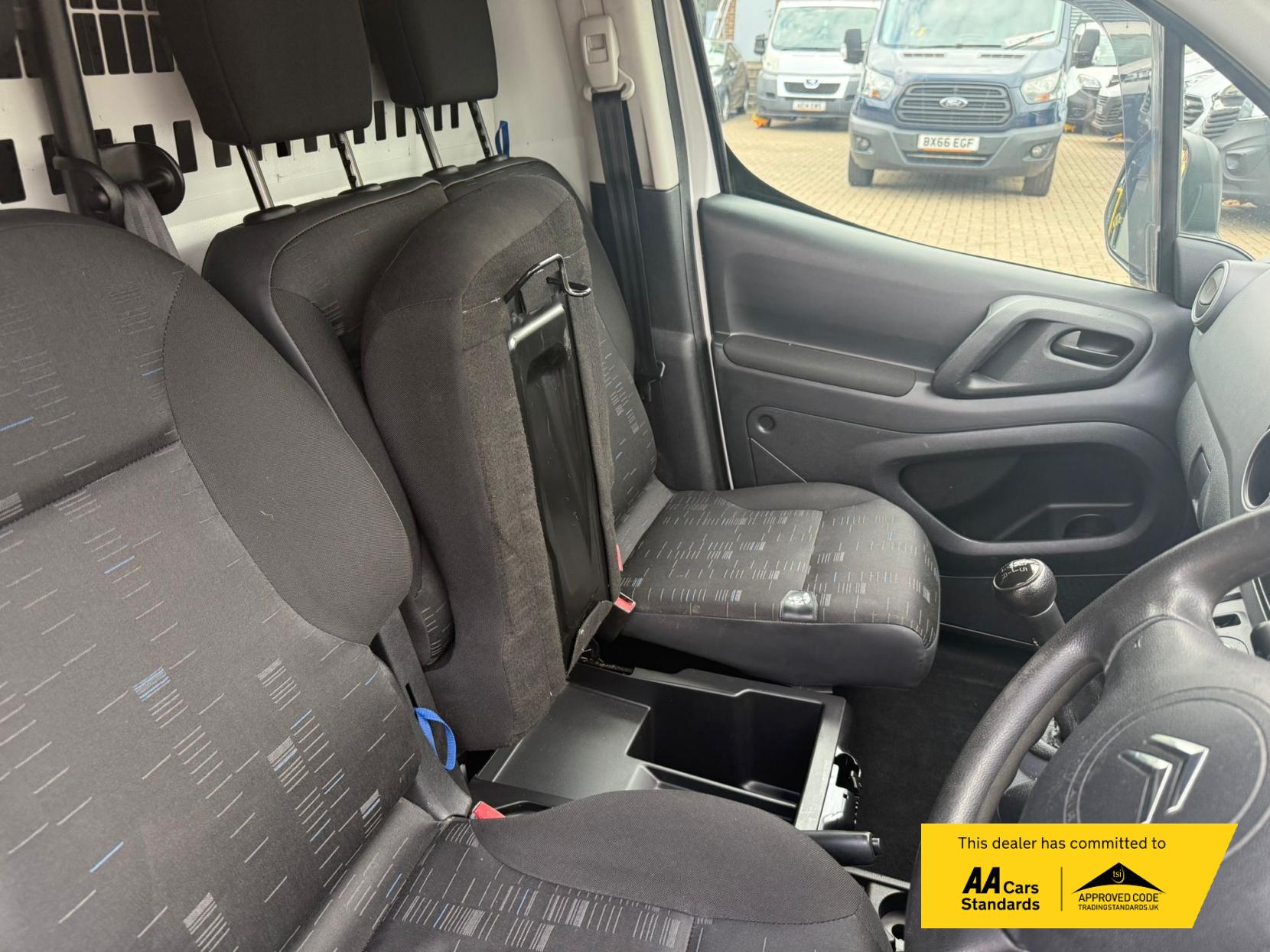Citroen Berlingo 1.6 HDi 750 LX Panel Van 6dr Diesel Manual L2 (153 g/km, 90 bhp)