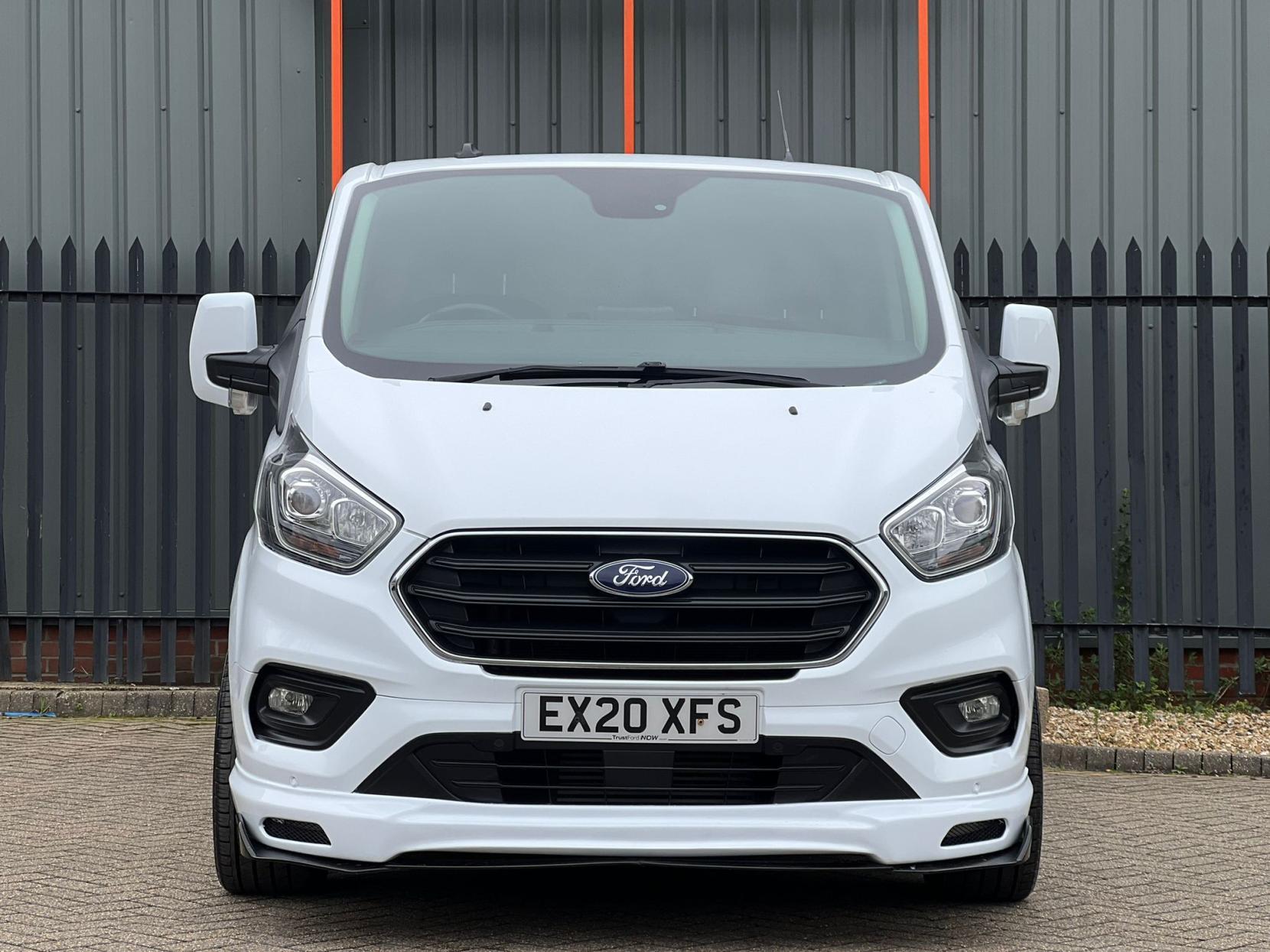 Ford Transit Custom 2.0 280 EcoBlue Limited Panel Van 5dr Diesel Manual L1 H1 Euro 6 (s/s) (130 ps)