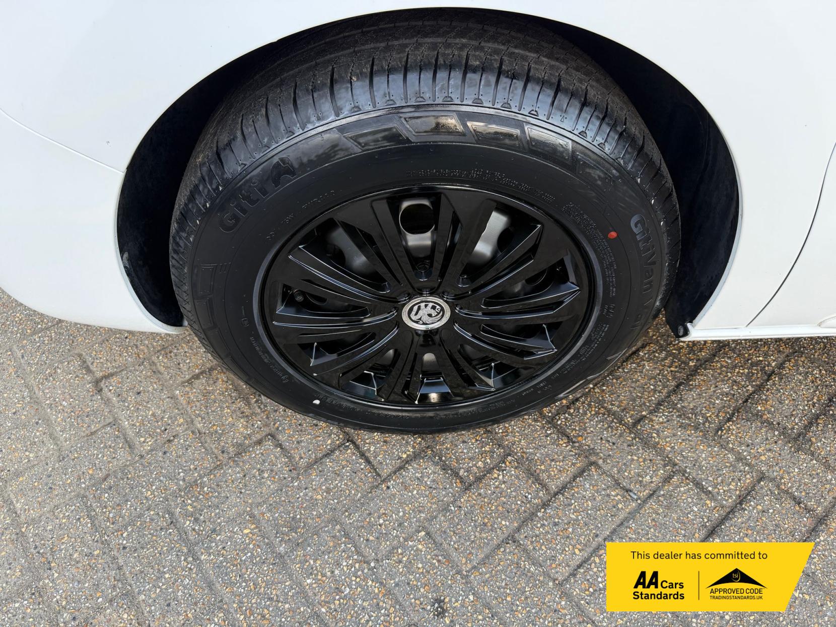 Vauxhall Vivaro 1.5 Turbo D 2900 Sportive Panel Van 5dr Diesel Manual L2 H1 Euro 6 (s/s) (100 ps)