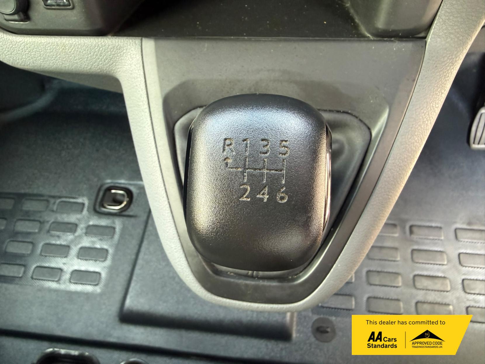2021 Vauxhall Vivaro 1.5 Turbo D 2700 Sportive Panel Van 5dr Diesel Manual L1 H1 Euro 6 (s/s) (100 ps) - Thumbnail 41