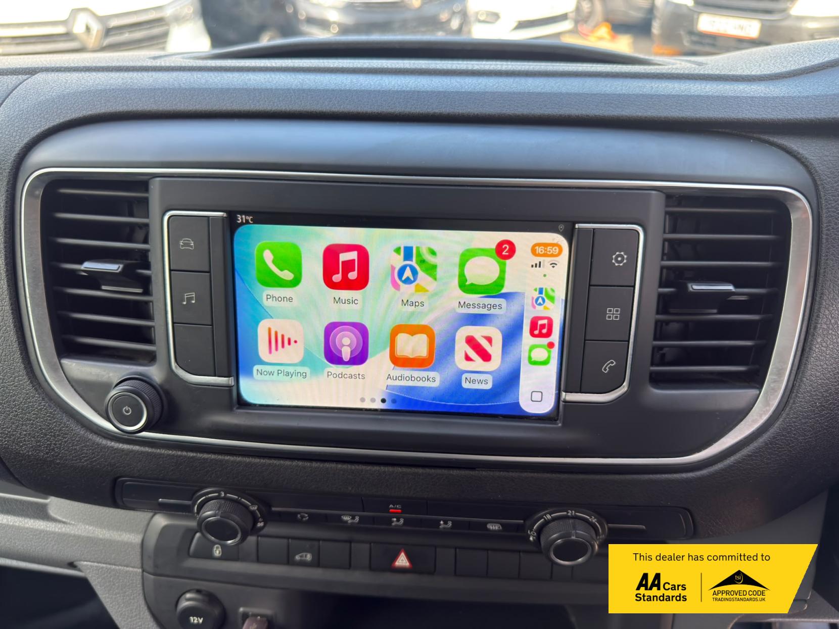 2021 Vauxhall Vivaro 1.5 Turbo D 2700 Sportive Panel Van 5dr Diesel Manual L1 H1 Euro 6 (s/s) (100 ps) - Thumbnail 11