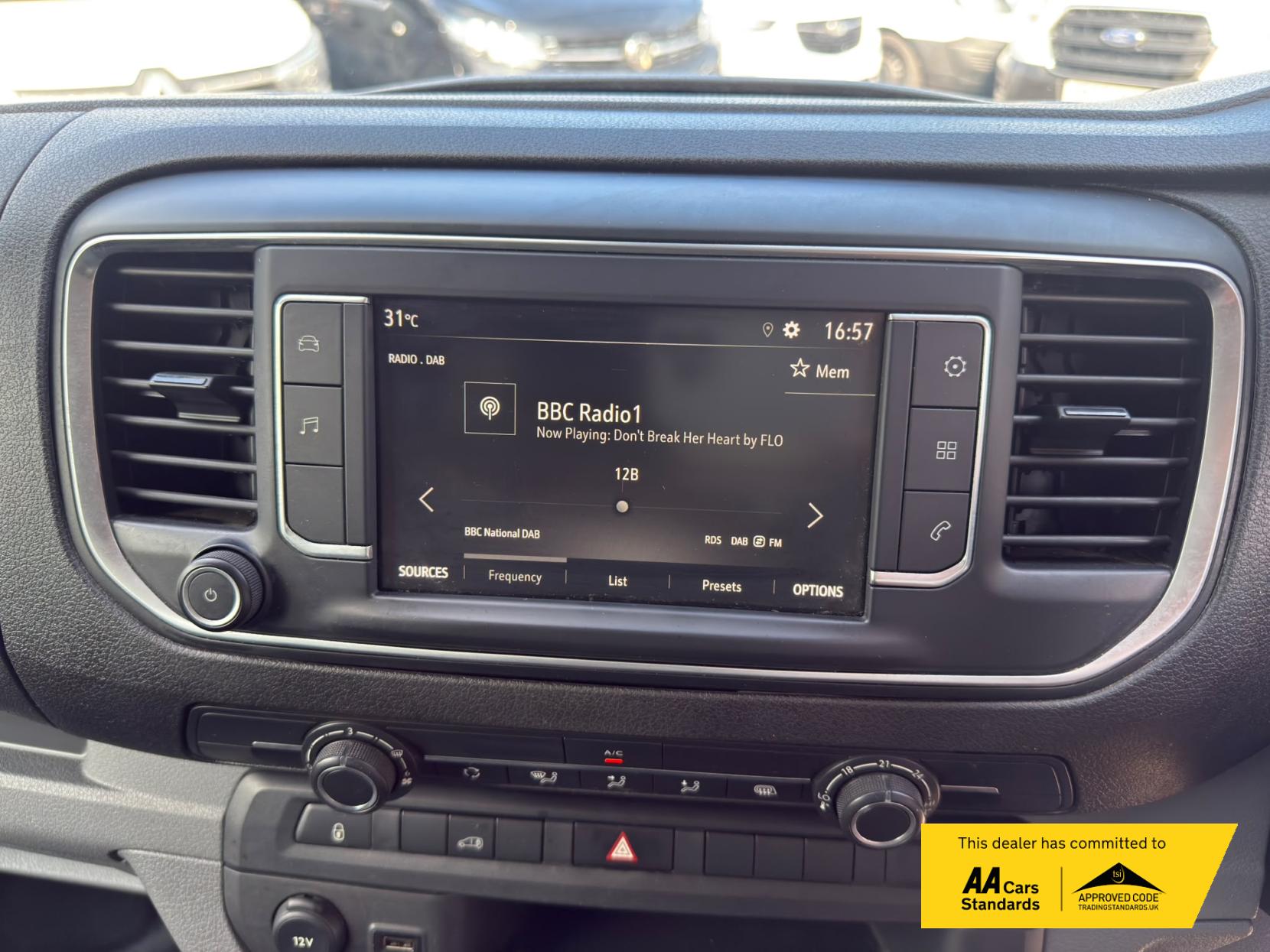 2021 Vauxhall Vivaro 1.5 Turbo D 2700 Sportive Panel Van 5dr Diesel Manual L1 H1 Euro 6 (s/s) (100 ps) - Thumbnail 14