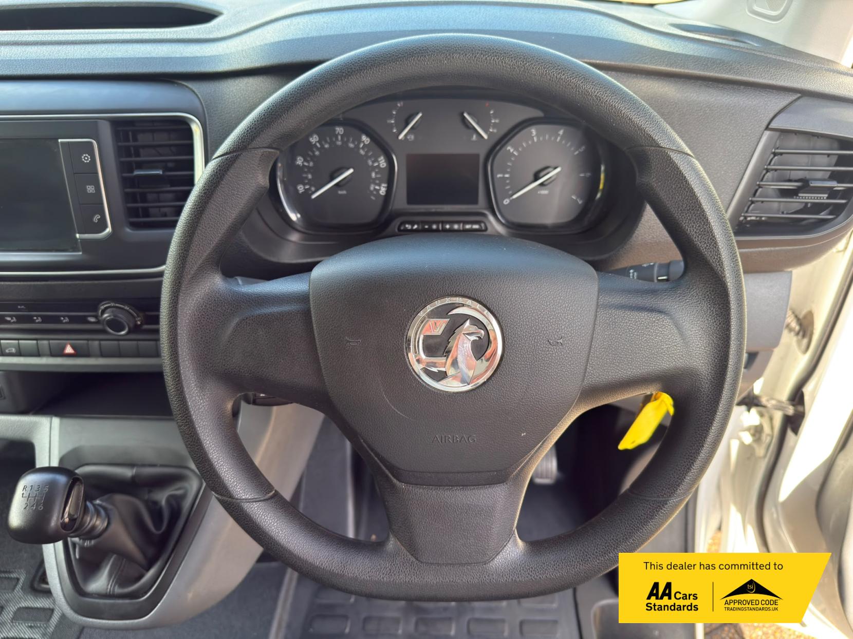 2021 Vauxhall Vivaro 1.5 Turbo D 2700 Sportive Panel Van 5dr Diesel Manual L1 H1 Euro 6 (s/s) (100 ps) - Thumbnail 38