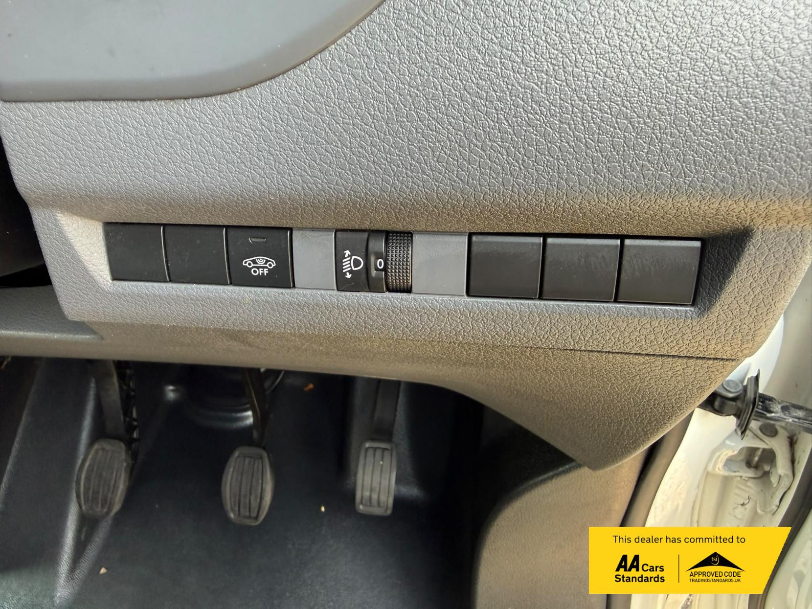 2021 Vauxhall Vivaro 1.5 Turbo D 2700 Sportive Panel Van 5dr Diesel Manual L1 H1 Euro 6 (s/s) (100 ps) - Thumbnail 36