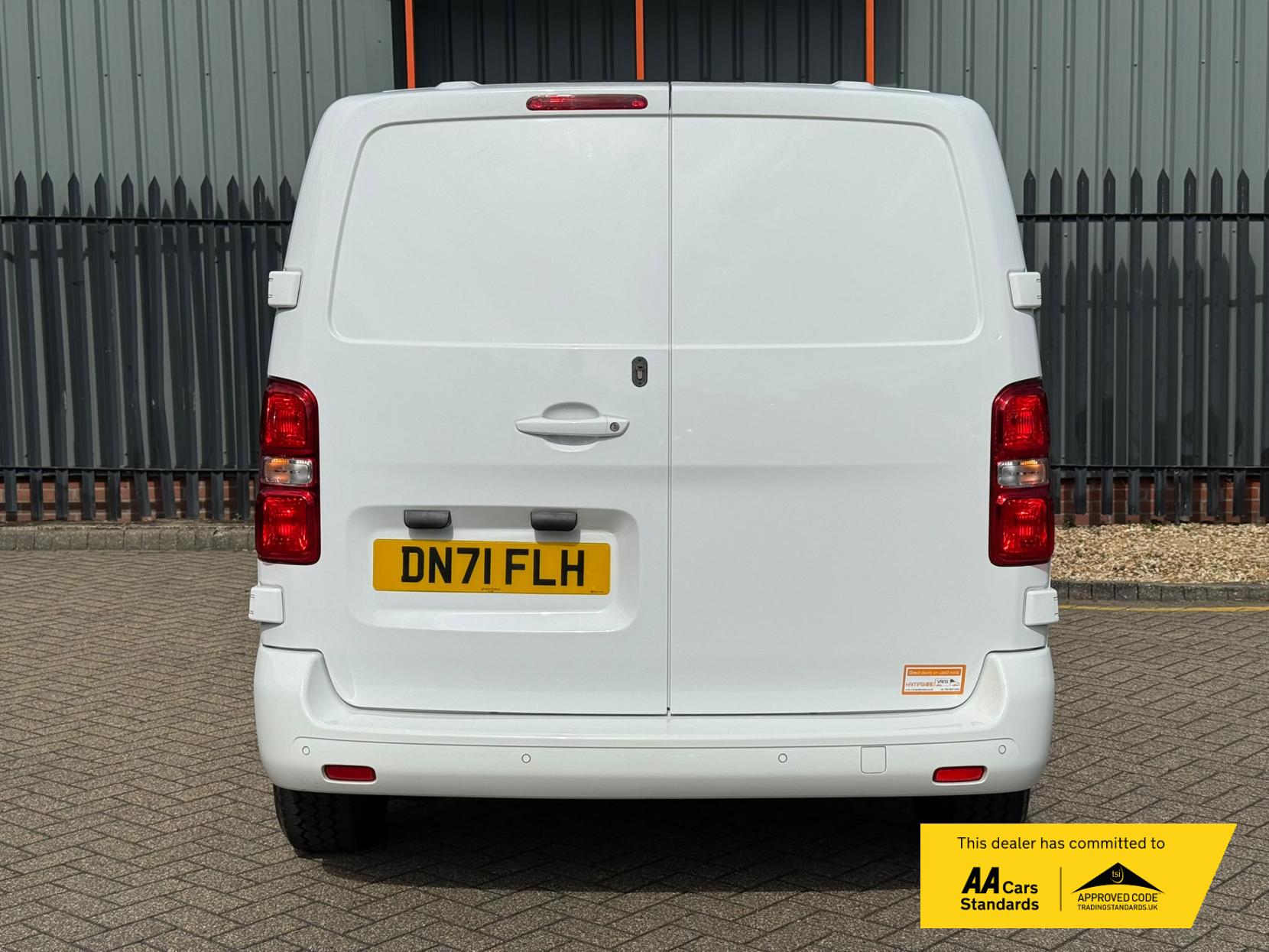 2021 Vauxhall Vivaro 1.5 Turbo D 2700 Sportive Panel Van 5dr Diesel Manual L1 H1 Euro 6 (s/s) (100 ps) - Thumbnail 8