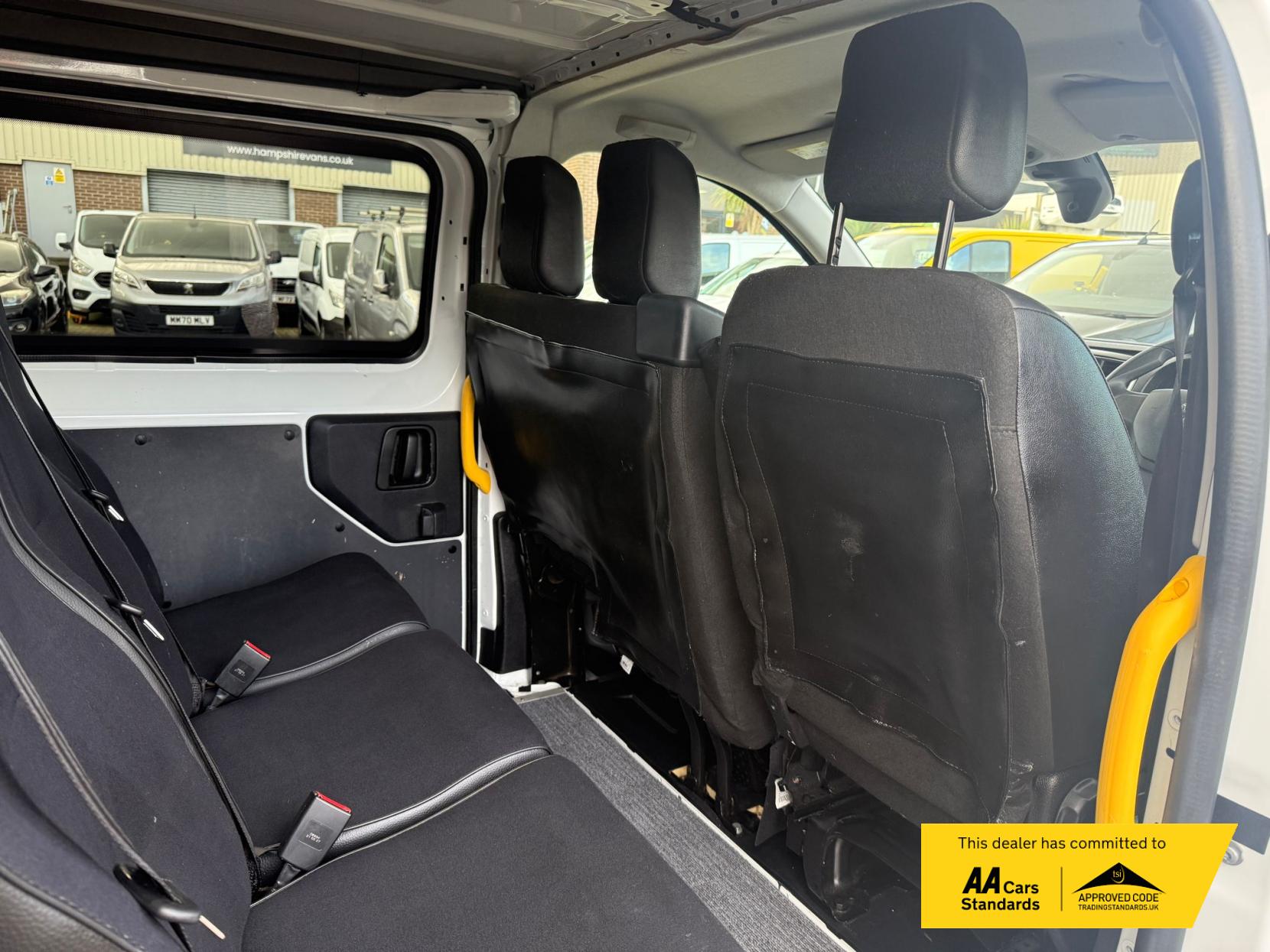 Vauxhall Vivaro 2.0 Turbo D 3100 Sportive Crew Van Double Cab 5dr Diesel Manual L1 H1 Euro 6 (s/s) (120 ps)