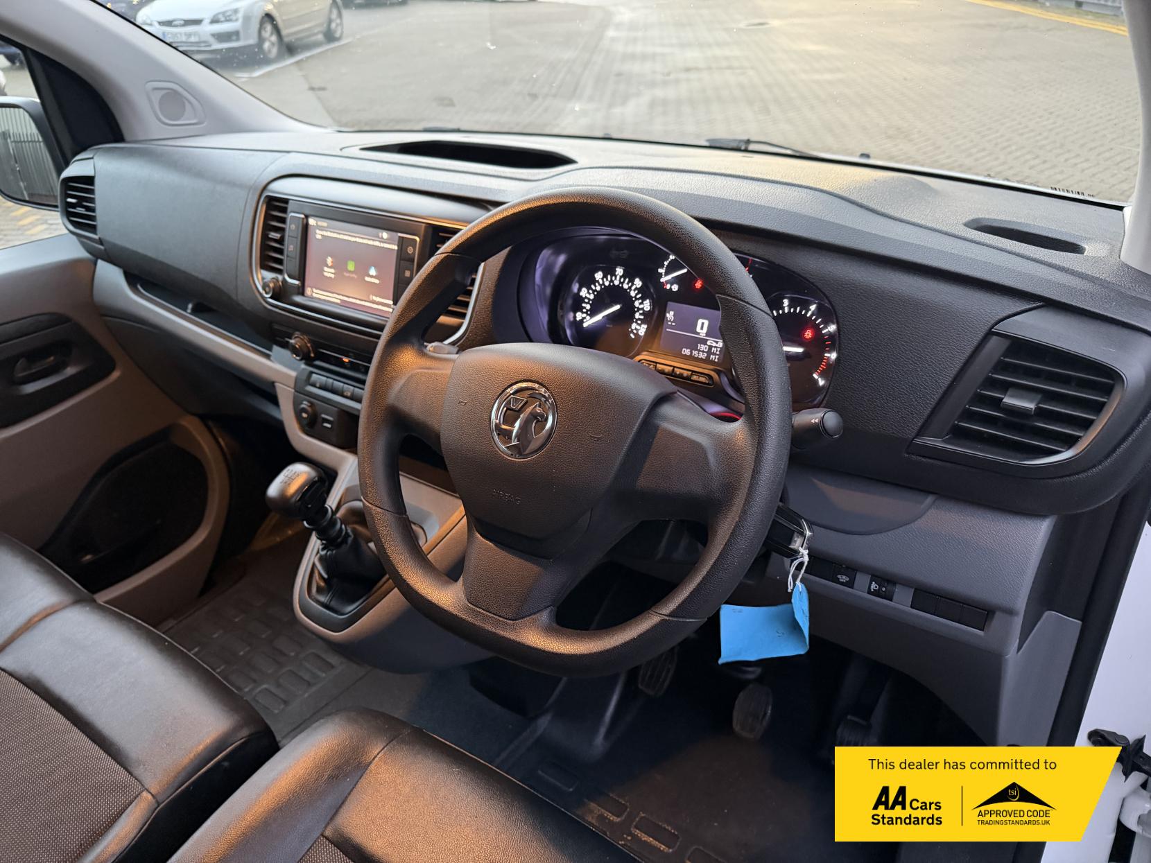 Vauxhall Vivaro 2.0 Turbo D 3100 Sportive Crew Van Double Cab 5dr Diesel Manual L1 H1 Euro 6 (s/s) (120 ps)