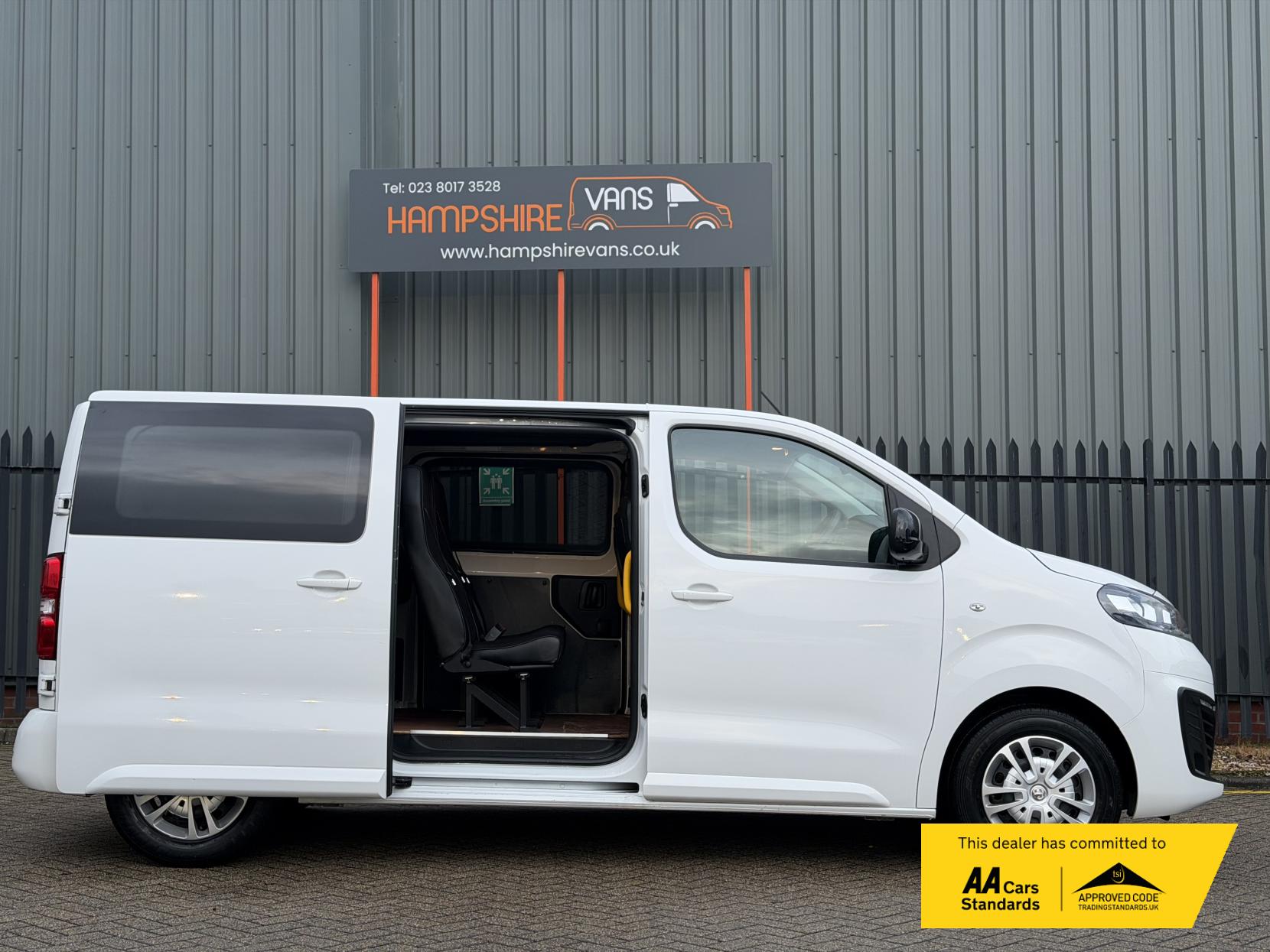 Vauxhall Vivaro 2.0 Turbo D 3100 Sportive Crew Van Double Cab 5dr Diesel Manual L1 H1 Euro 6 (s/s) (120 ps)