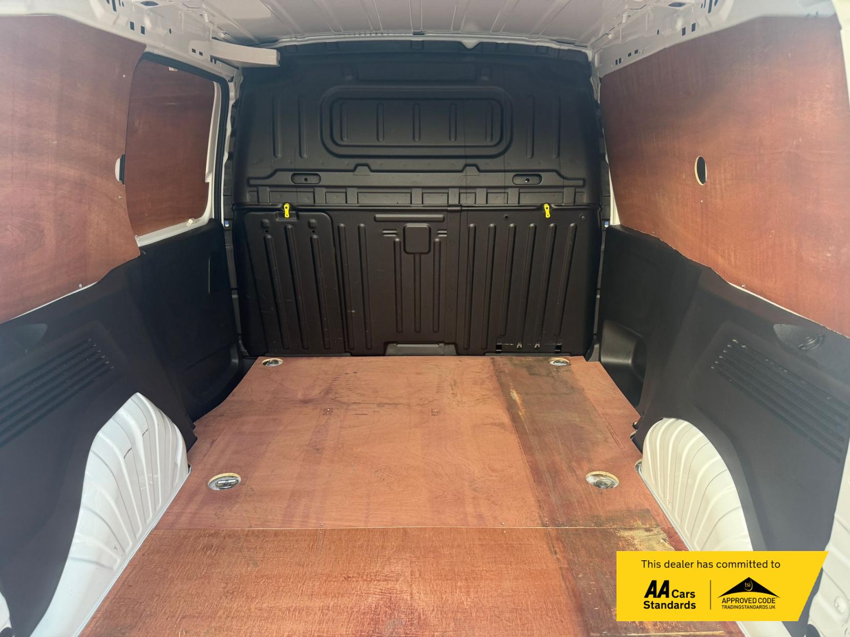 Vauxhall Combo 1.5 Turbo D 2300 Sportive Panel Van 4dr Diesel Manual L1 H1 Euro 6 (100 ps)