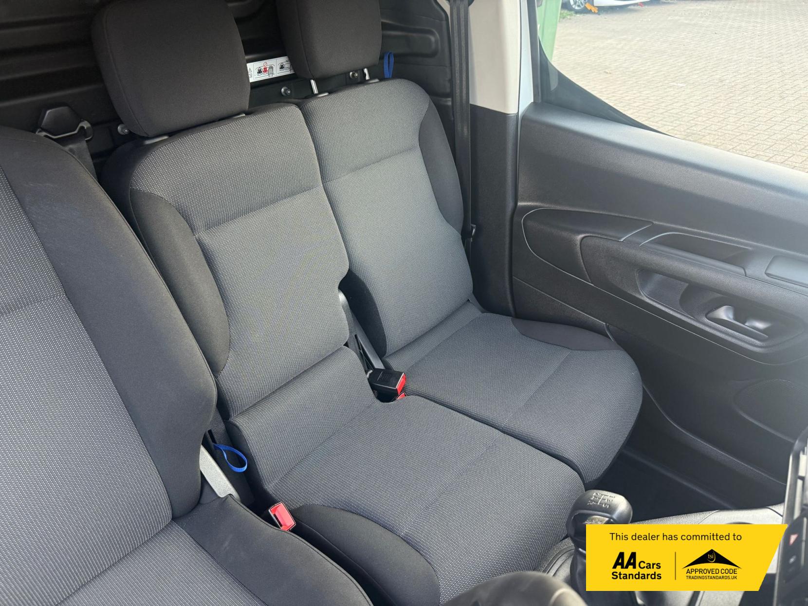 Vauxhall Combo 1.5 Turbo D 2300 Sportive Panel Van 4dr Diesel Manual L1 H1 Euro 6 (100 ps)