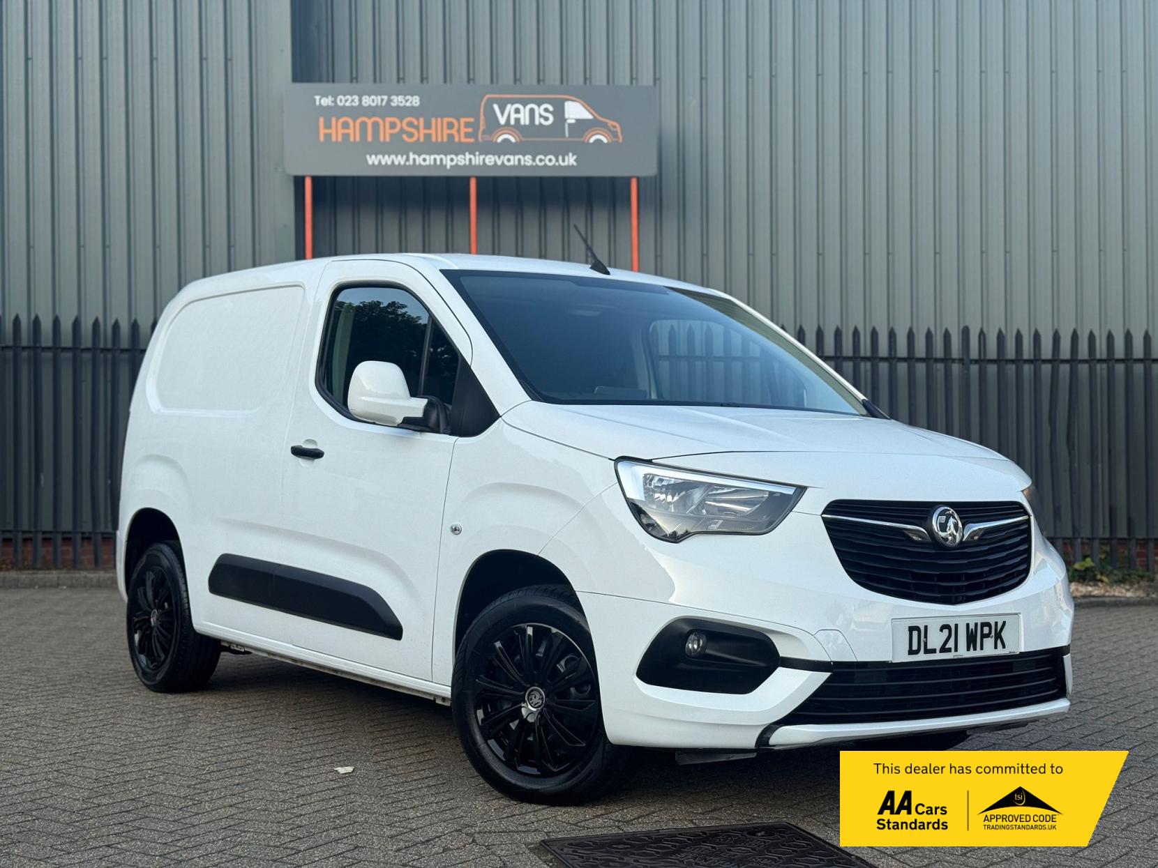 Vauxhall Combo 1.5 Turbo D 2300 Sportive Panel Van 4dr Diesel Manual L1 H1 Euro 6 (100 ps)