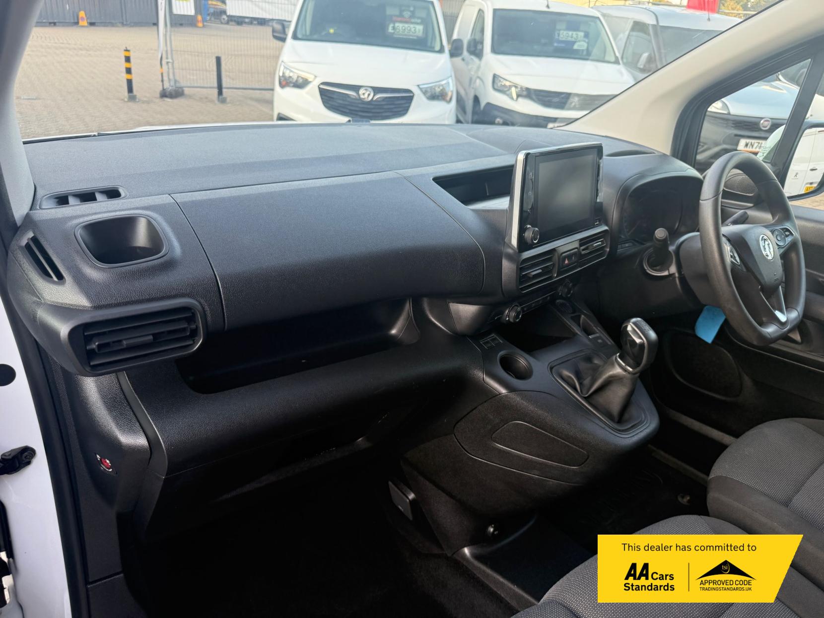 Vauxhall Combo 1.5 Turbo D 2300 Sportive Panel Van 4dr Diesel Manual L1 H1 Euro 6 (100 ps)