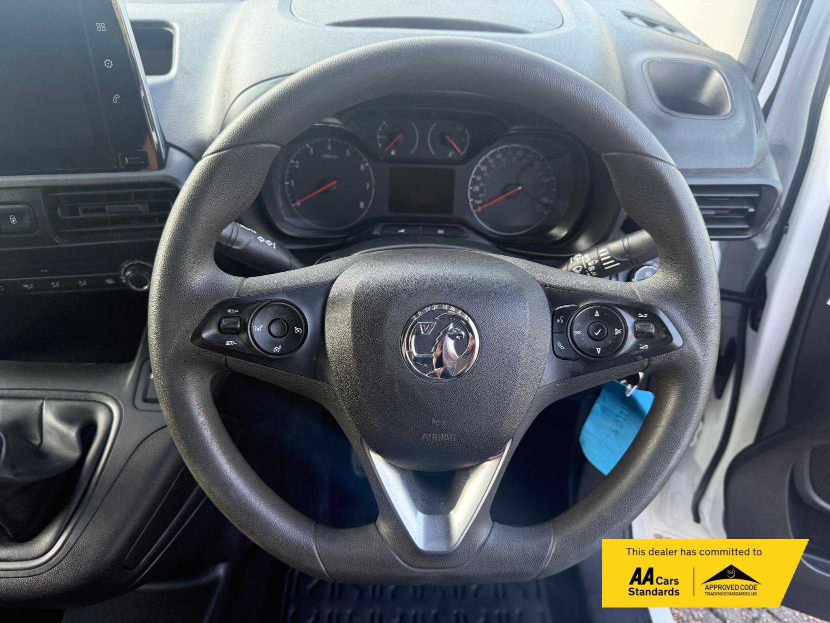 Vauxhall Combo 1.5 Turbo D 2300 Sportive Panel Van 4dr Diesel Manual L1 H1 Euro 6 (100 ps)